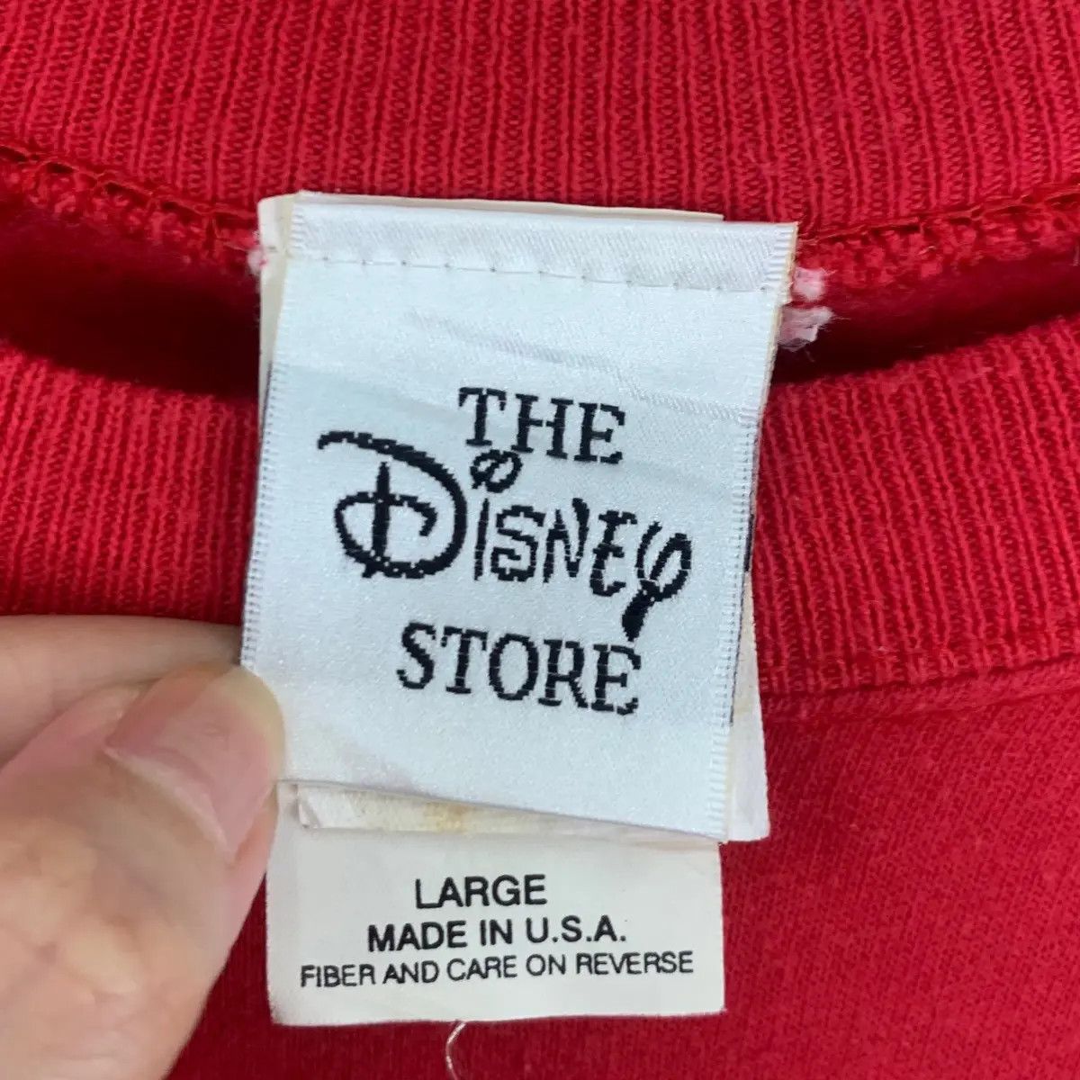 Disney Vintage WINNIE THE POOH Walt Disney Cartoon Friends Forever Size US S / EU 44-46 / 1 - 2 Thumbnail