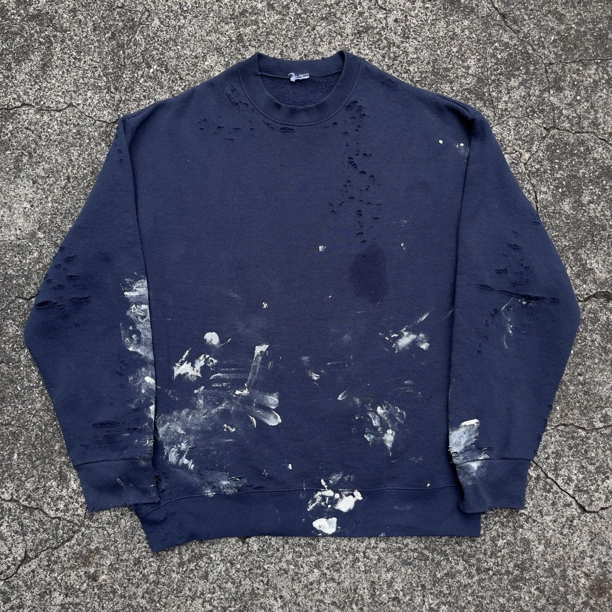 Vintage Vintage Thrashed Painted Crewneck Sweatshirt Size US L / EU 52-54 / 3 - 1 Thumbnail