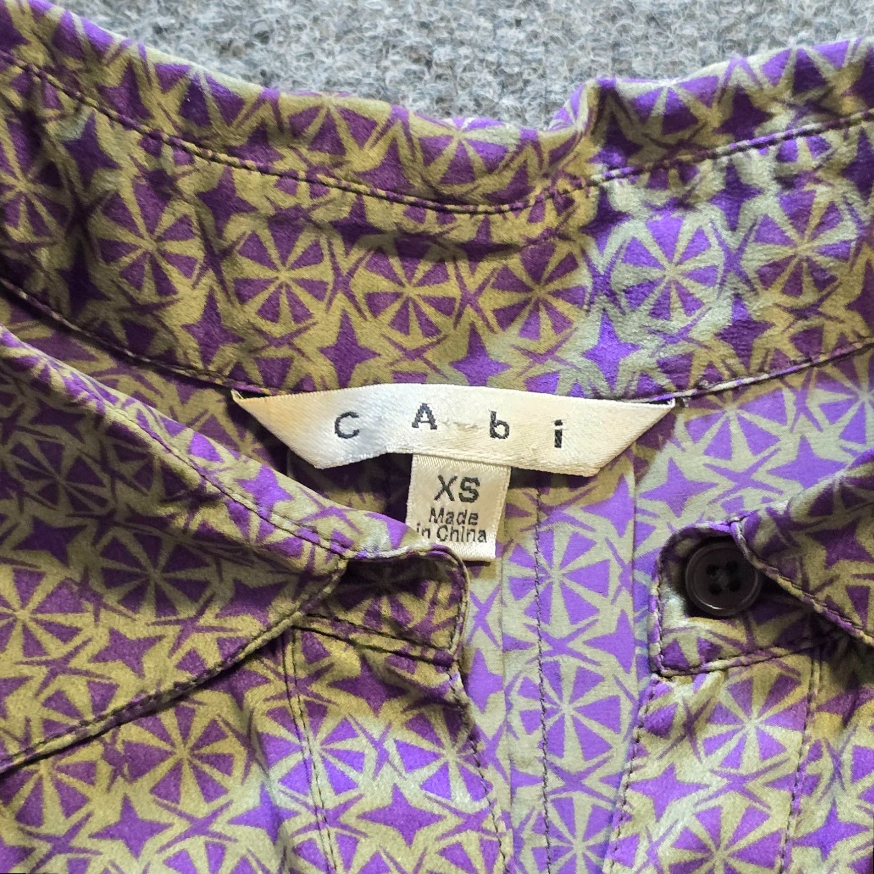 Vintage Cabi Top Blouse Silk Button Up Long Sleeve Purple Gray XS Womens Regular Size XS / US 0-2 / IT 36-38 - 3 Thumbnail