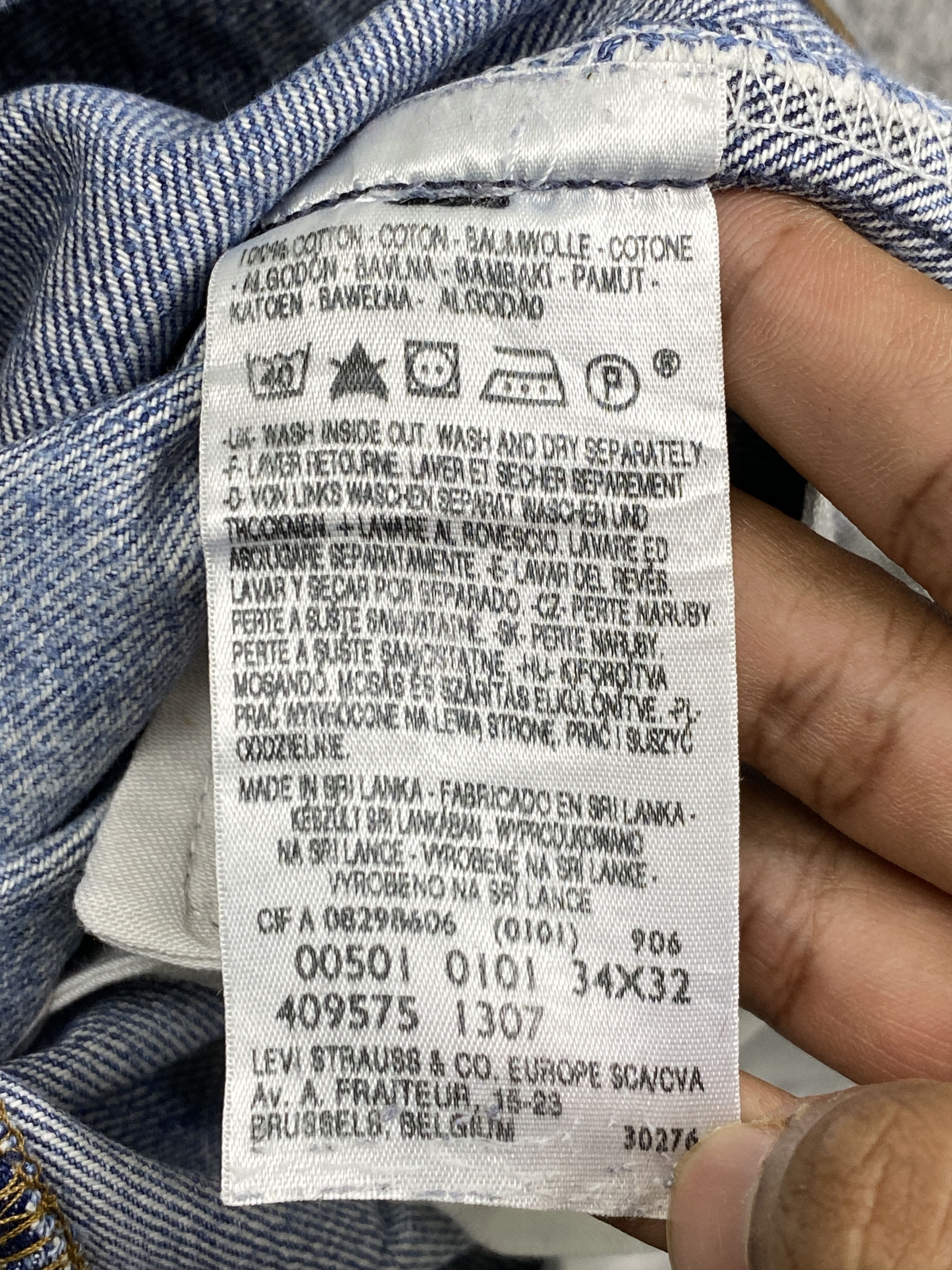 Levi's Vintage Dirty Distressed levis 501 Jeans DP2832 Size US 33 - 7 Thumbnail