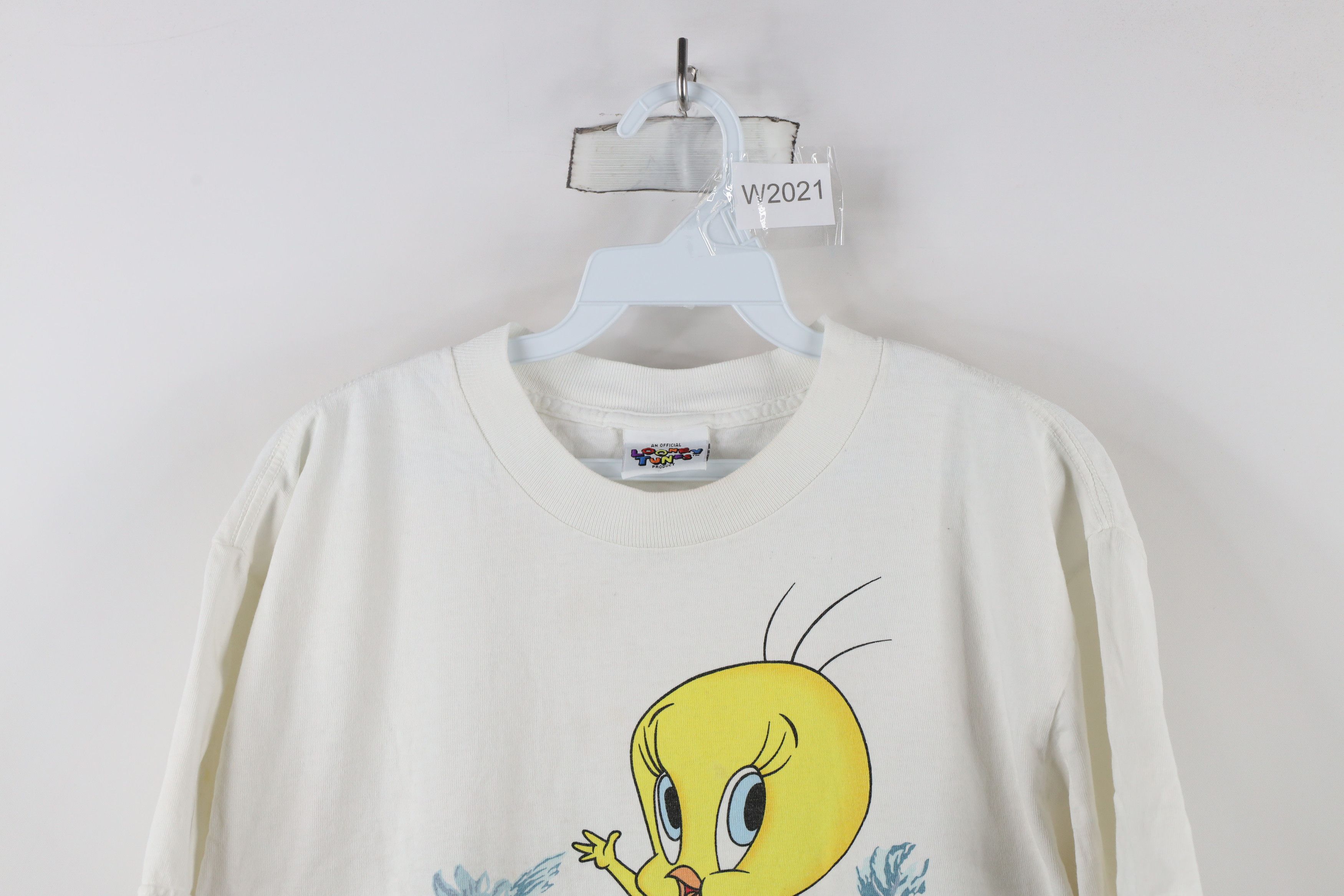 Vintage Vintage 90s Looney Tunes Spell Tweety Bird Flower T-Shirt Size L / US 10 / IT 46 - 2 Thumbnail