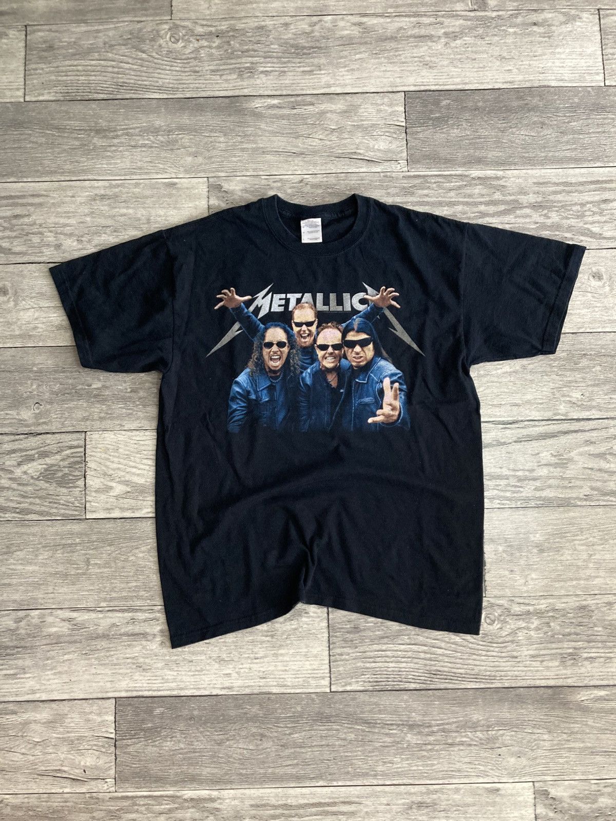Metallica Vintage metallica gildan magnetic tour tee tshirt M / L drip Size US L / EU 52-54 / 3 - 2 Thumbnail