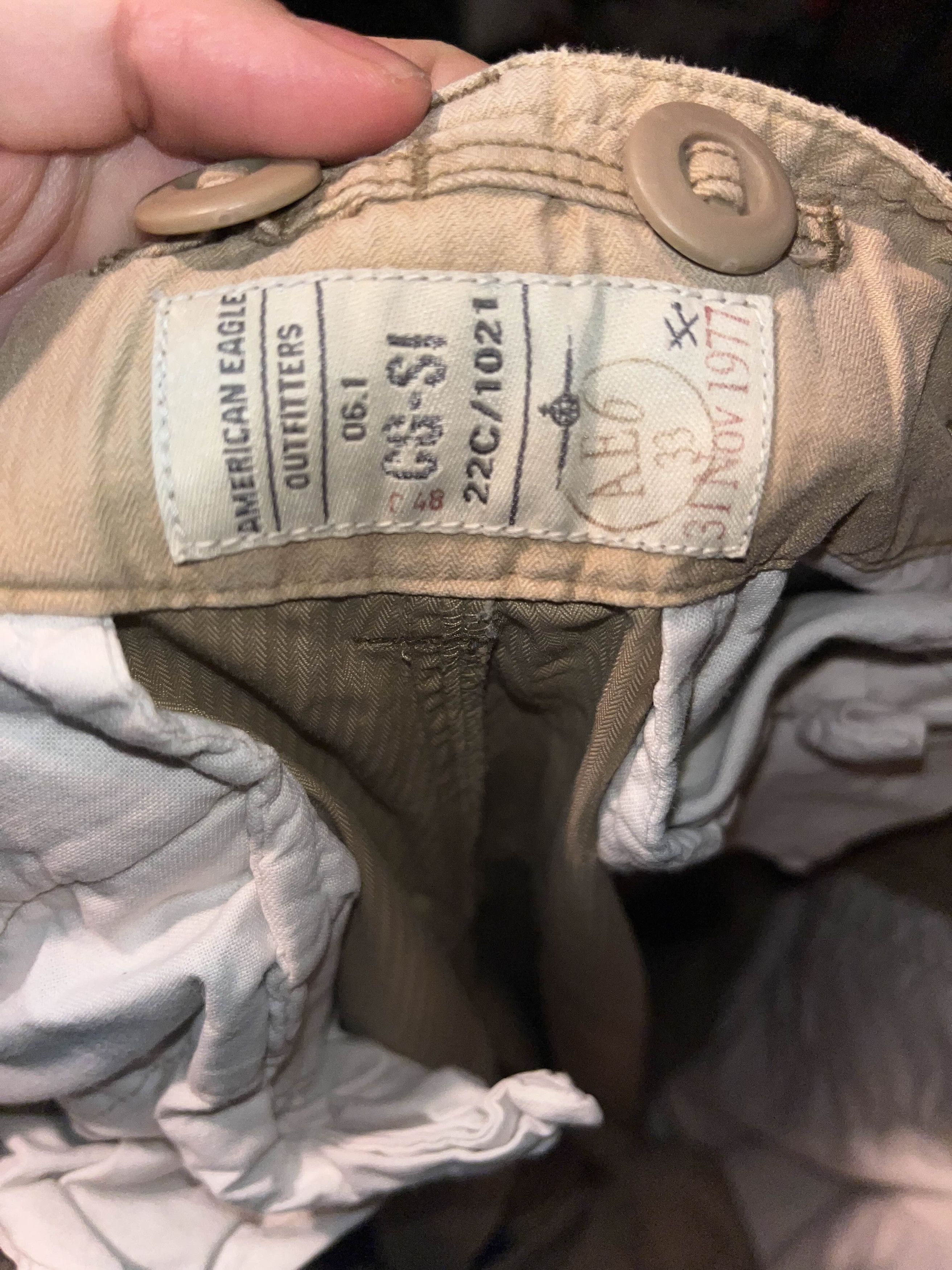 American Eagle Outfitters Y2K American Eagly Baggy Tan Cargo Pants Size US 33 - 3 Thumbnail