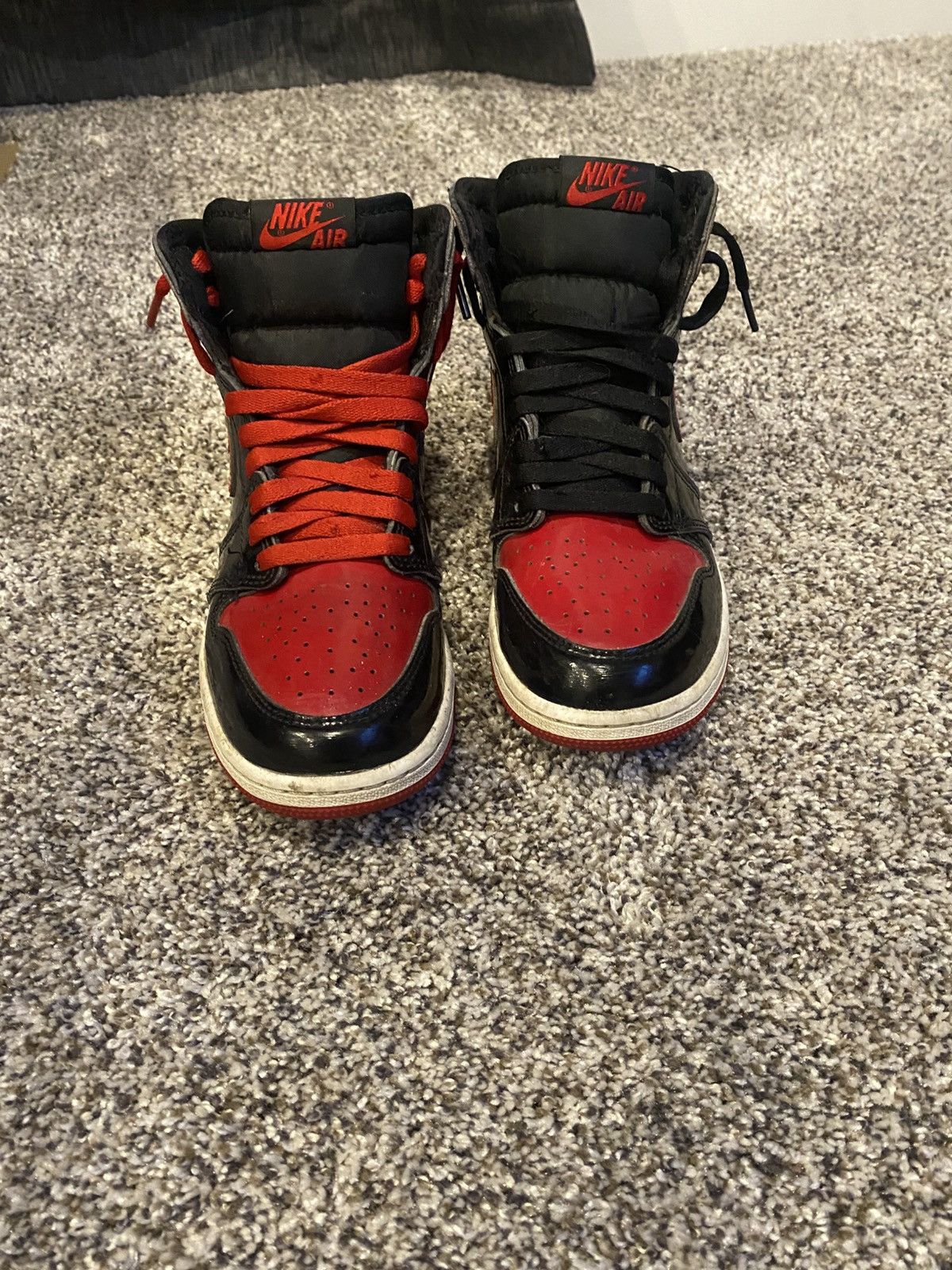 Jordan Brand Jordan 1 Patent Bred Size US 5.5 / EU 38 - 3 Thumbnail