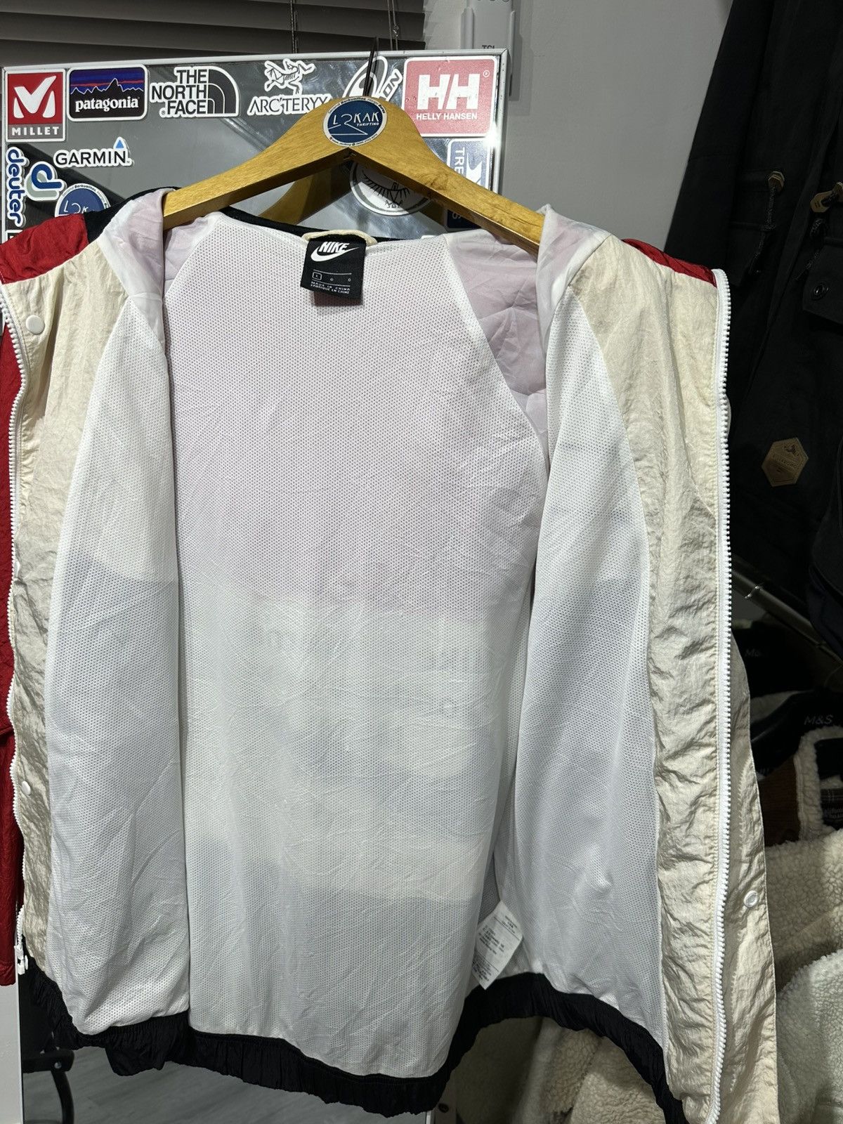 Nike NIKE SWOOSH WINDBREAKER Size US XL / EU 56 / 4 - 6 Thumbnail