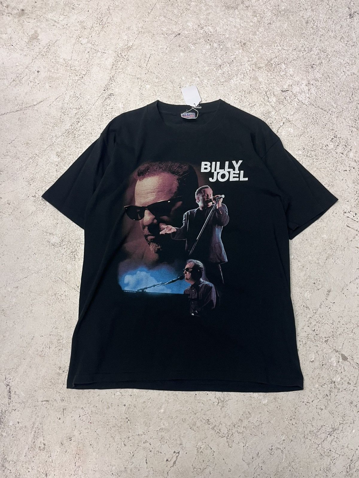 Band Tees Vintage black billy joel band tee Size US L / EU 52-54 / 3 - 1 Thumbnail