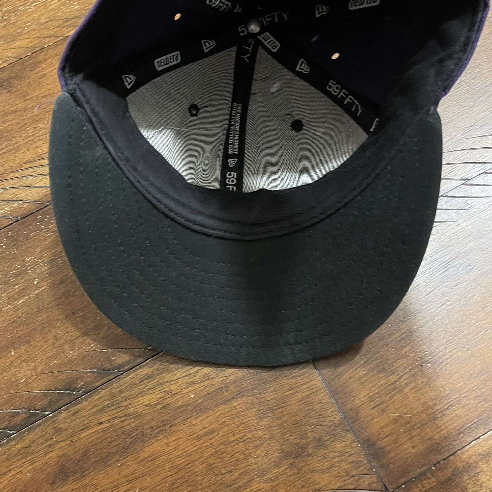 New Era Vtg New Era Toronto Raptors Hat Sz 7 Fitted Y2K Vince Size ONE SIZE - 6 Thumbnail