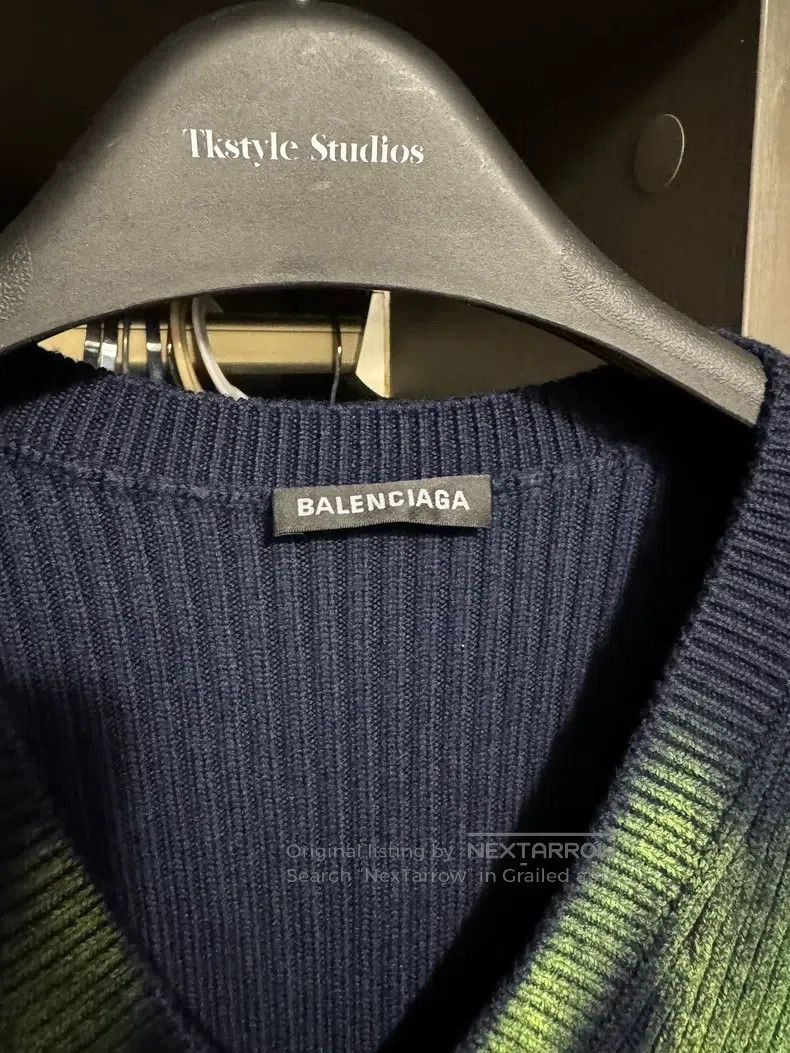 Balenciaga Balenciaga Ombre Knitted Sweater Size US M / EU 48-50 / 2 - 3 Thumbnail