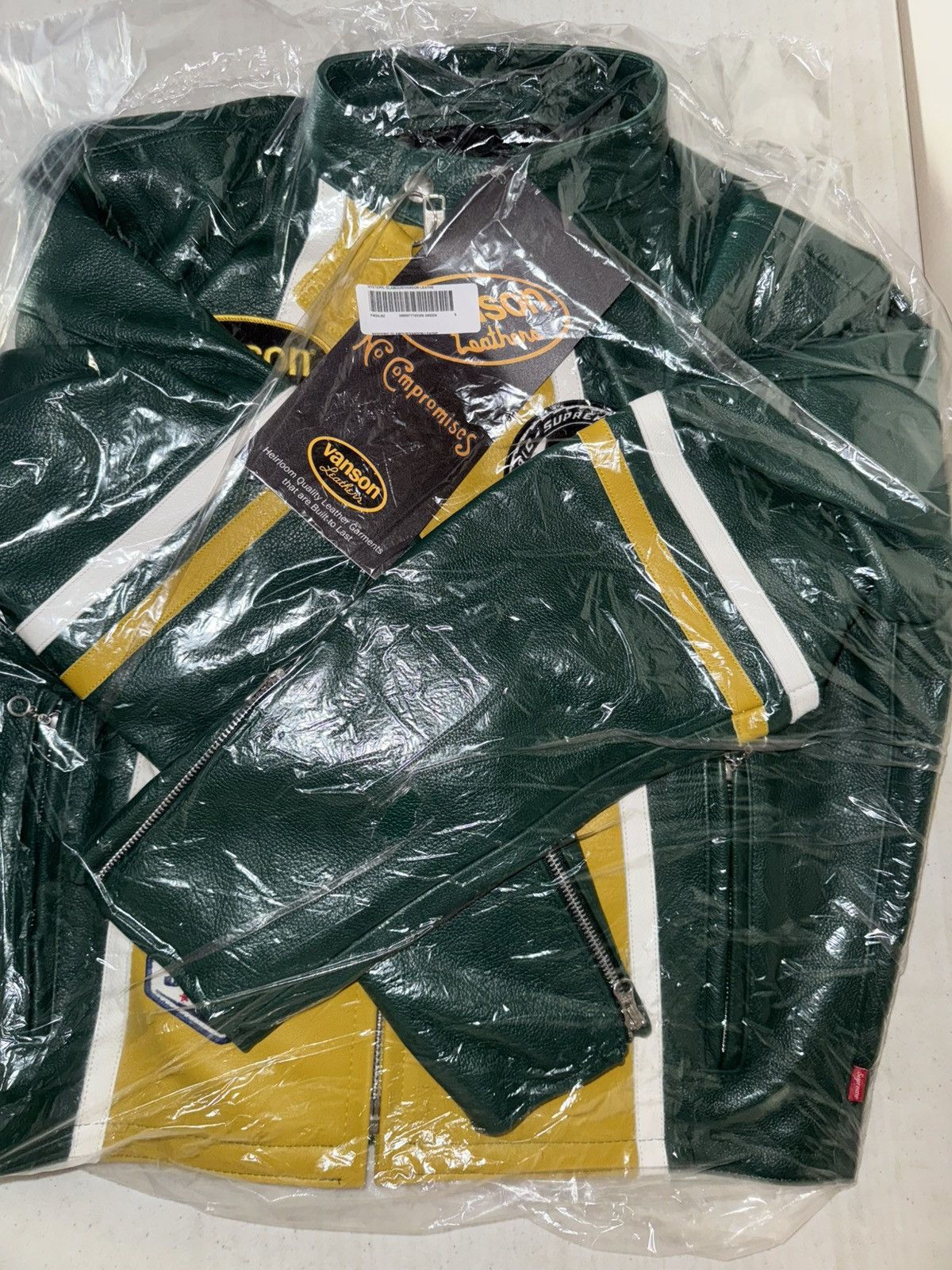 Supreme Supreme Hysteric Glamour Vanson Leather Leather Jacket Size US S / EU 44-46 / 1 - 1 Thumbnail