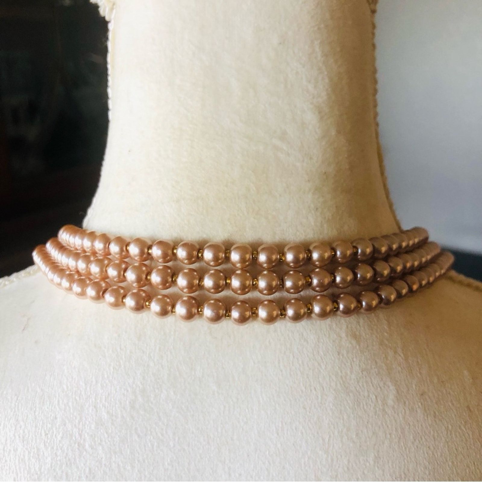 Handmade Handcrafted triple strand tan pearl genuine ruby necklac Size ONE SIZE - 7 Thumbnail