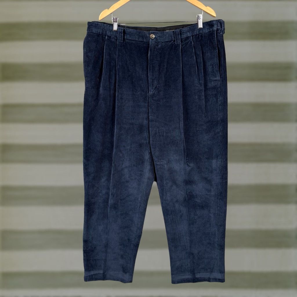 Vintage L.L.Bean Pants Mens 40x32 Navy Cotton Heavy Corduroy Comfort Waist Straight Leg Chino Casual Winter Fall Spring Mens Regular Blue 40 Size US 40 / EU 56 - 1 Thumbnail