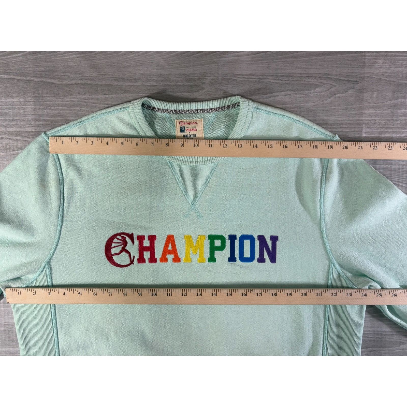 Todd Snyder Todd Snyder X Champion Pride Sweatshirt size XL NWOT stain* Size US XL / EU 56 / 4 - 5 Thumbnail