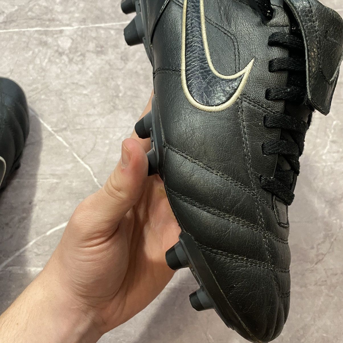 Nike VINTAGE NIKE TIEMPO MYSTIC II FG R10 FOOTBALL BOOTS Size US 10.5 / EU 43-44 - 10 Thumbnail