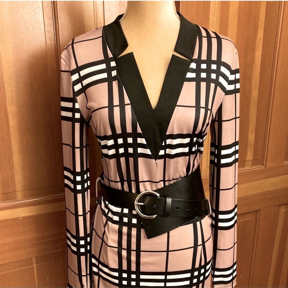 Designer NWT, Lavishly Paris Belted Fall Season Plaid Design Dress Size M / US 6-8 / IT 42-44 - 7 Thumbnail