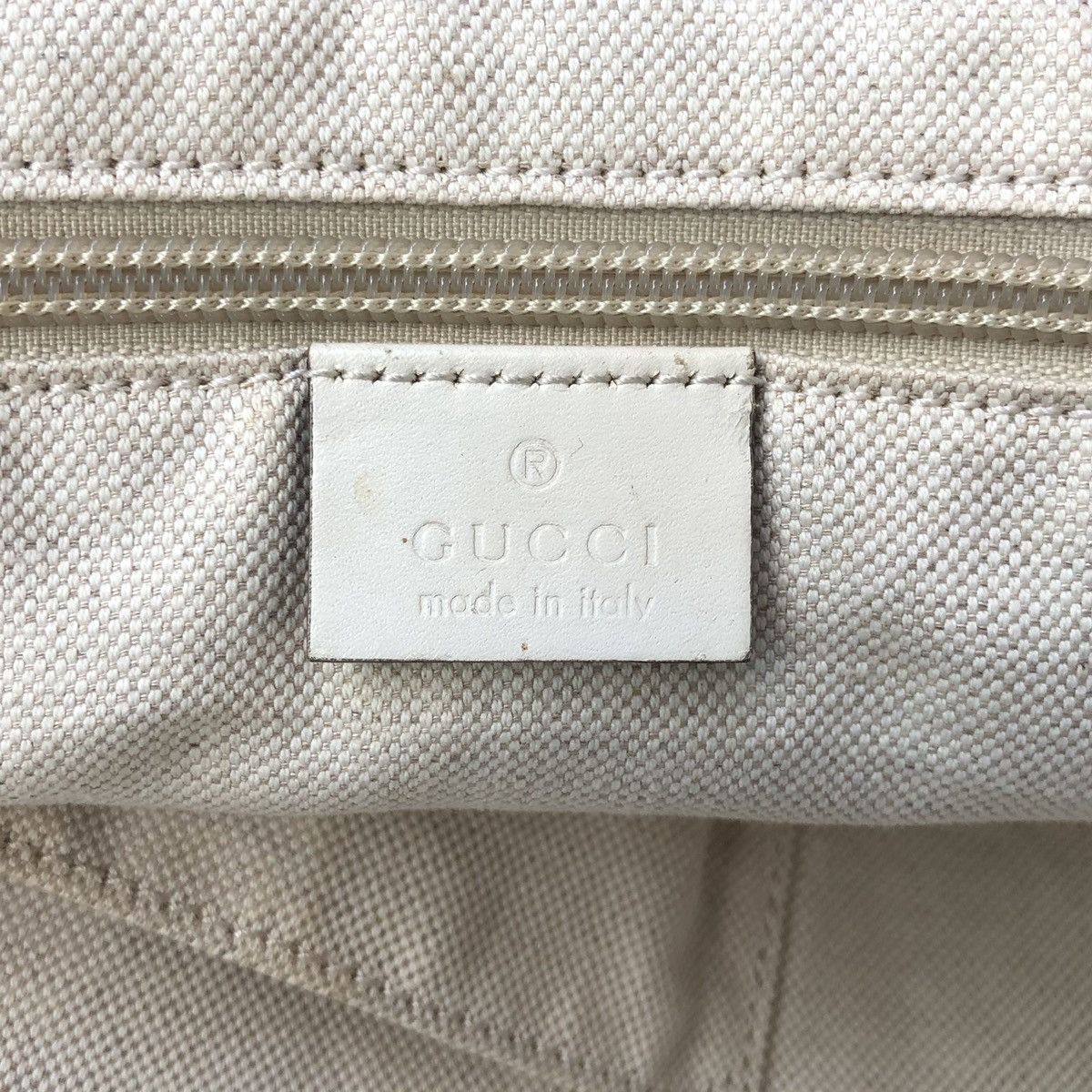 Gucci Authentic Gucci Canvas Tote Bag Size ONE SIZE - 13 Thumbnail