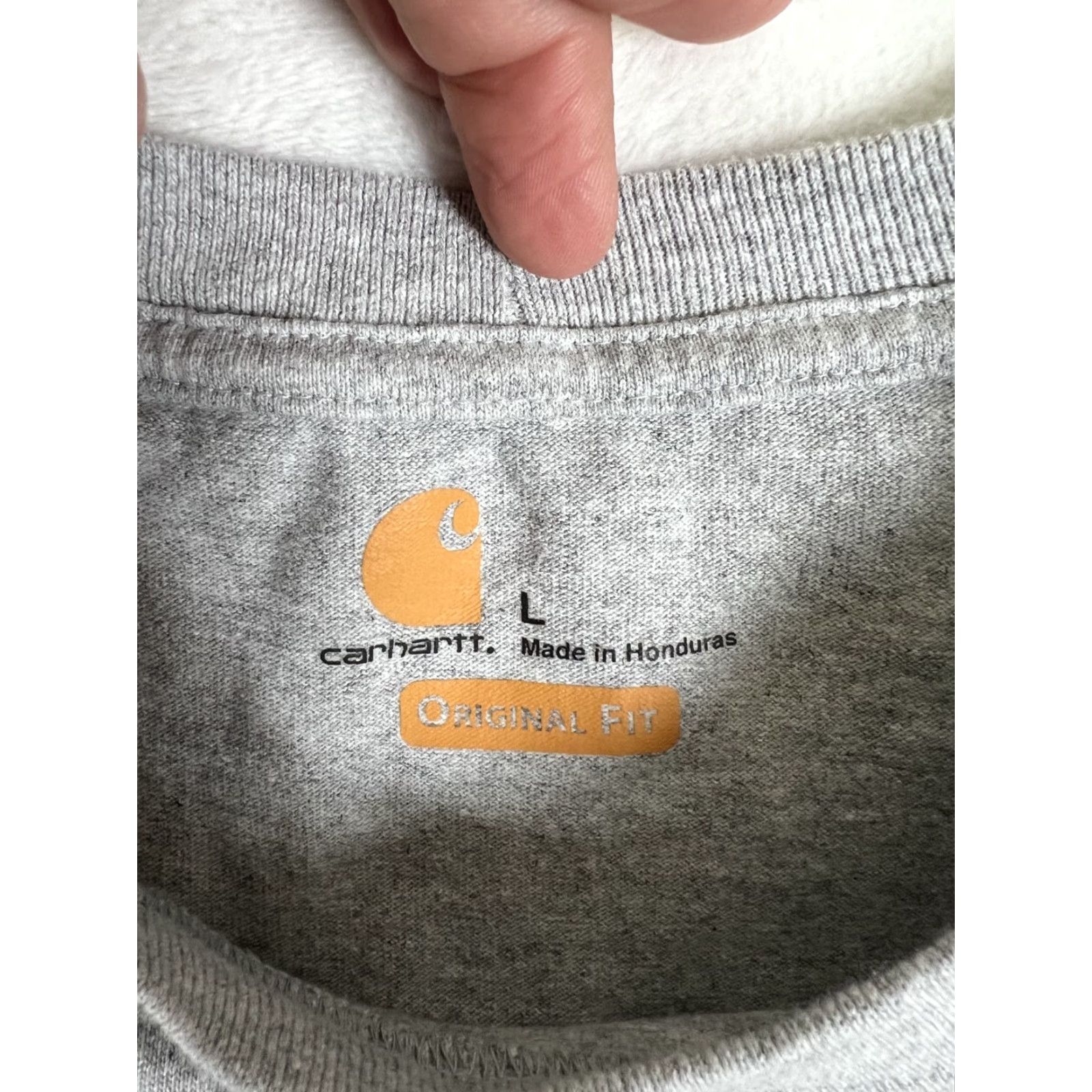 Carhartt Carhartt Gray Pocket Tee T-Shirt Size Large Original Fit Work Wear Mens Regular Short Sleeve Crew Neck 90s Classic Grunge Pocket Carhartt Men'S K87 Size US L / EU 52-54 / 3 - 5 Thumbnail