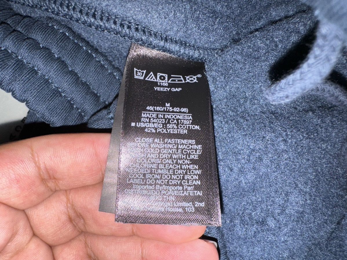 Balenciaga × Gap × Kanye West Yeezy Gap Sweatpants Navy Size Medium (Women’s/Unisex) Size US 32 / EU 48 - 8 Thumbnail