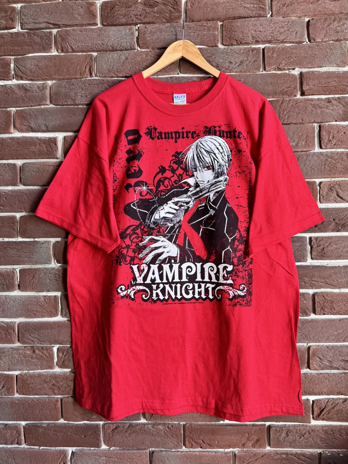 Anime Vintage Y2K Anime Vampire Knight Hunter rare T-shirt 00s Size US XL / EU 56 / 4 - 1 Thumbnail