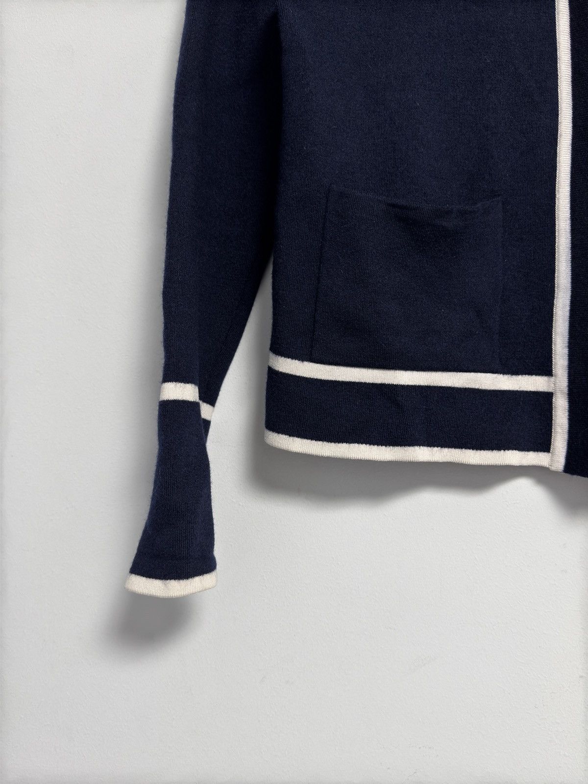 Escada ESCADA Stile Navy & White Tipped Cardigan Size Small NWT Size S / US 4 / IT 40 - 3 Thumbnail
