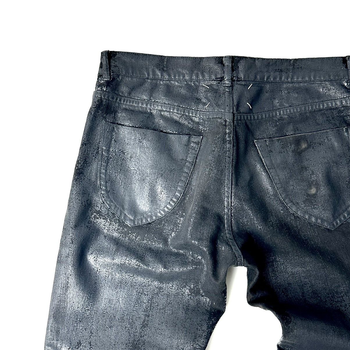 Maison Margiela **RARE** Maison Martin Margiela AW09 Cracked Paint Denim Size US 30 / EU 46 - 3 Thumbnail