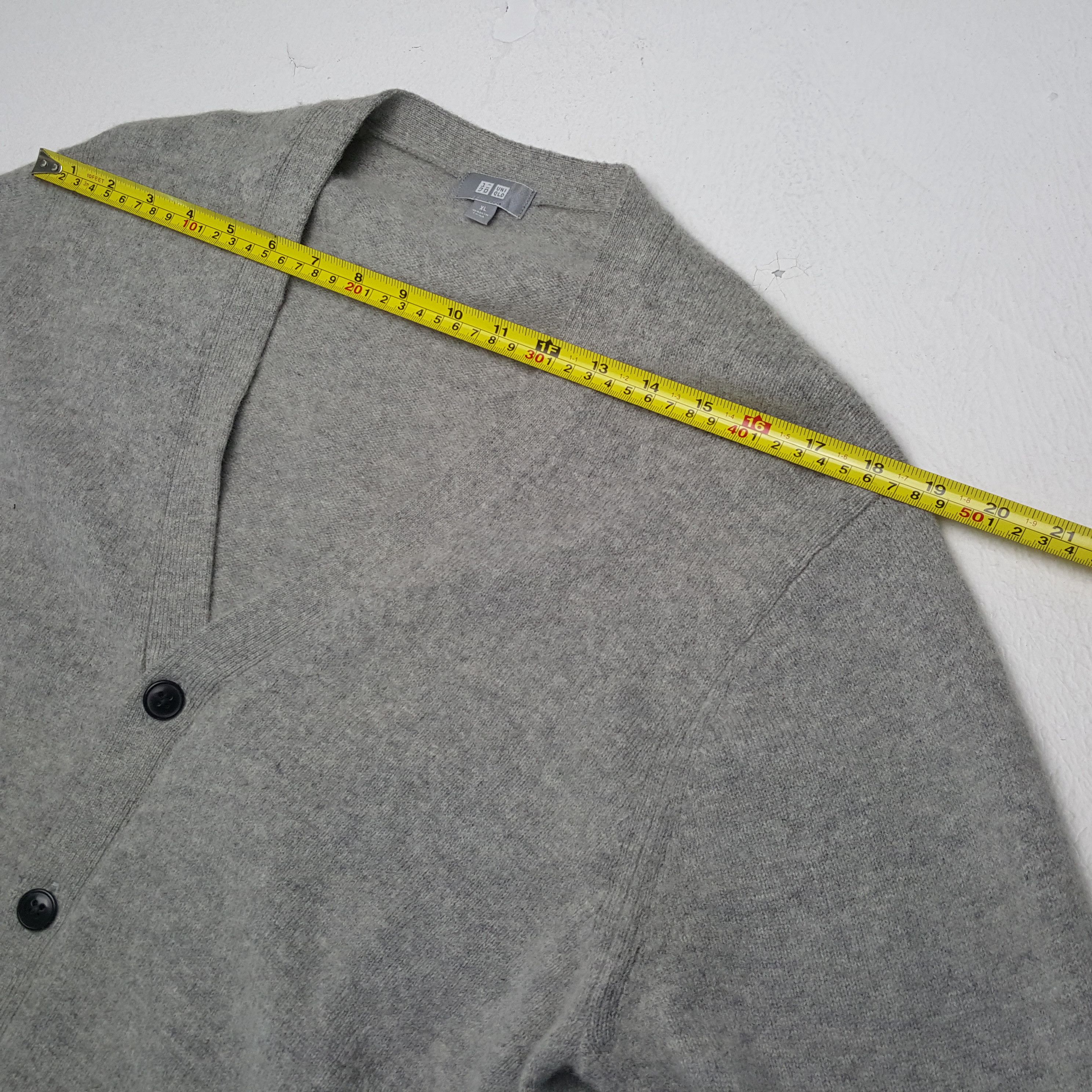 Japanese Brand × Uniqlo UNIQLO x Custom Undercover Logo Design Style Cardigan Size US M / EU 48-50 / 2 - 5 Thumbnail