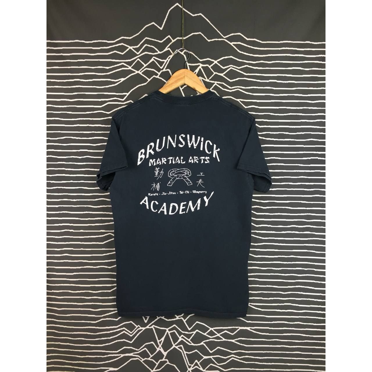 Vintage Brunswick Martial Arts Academy Karate Jiu Jitsu Tai Chi Tee Size US M / EU 48-50 / 2 - 2 Thumbnail
