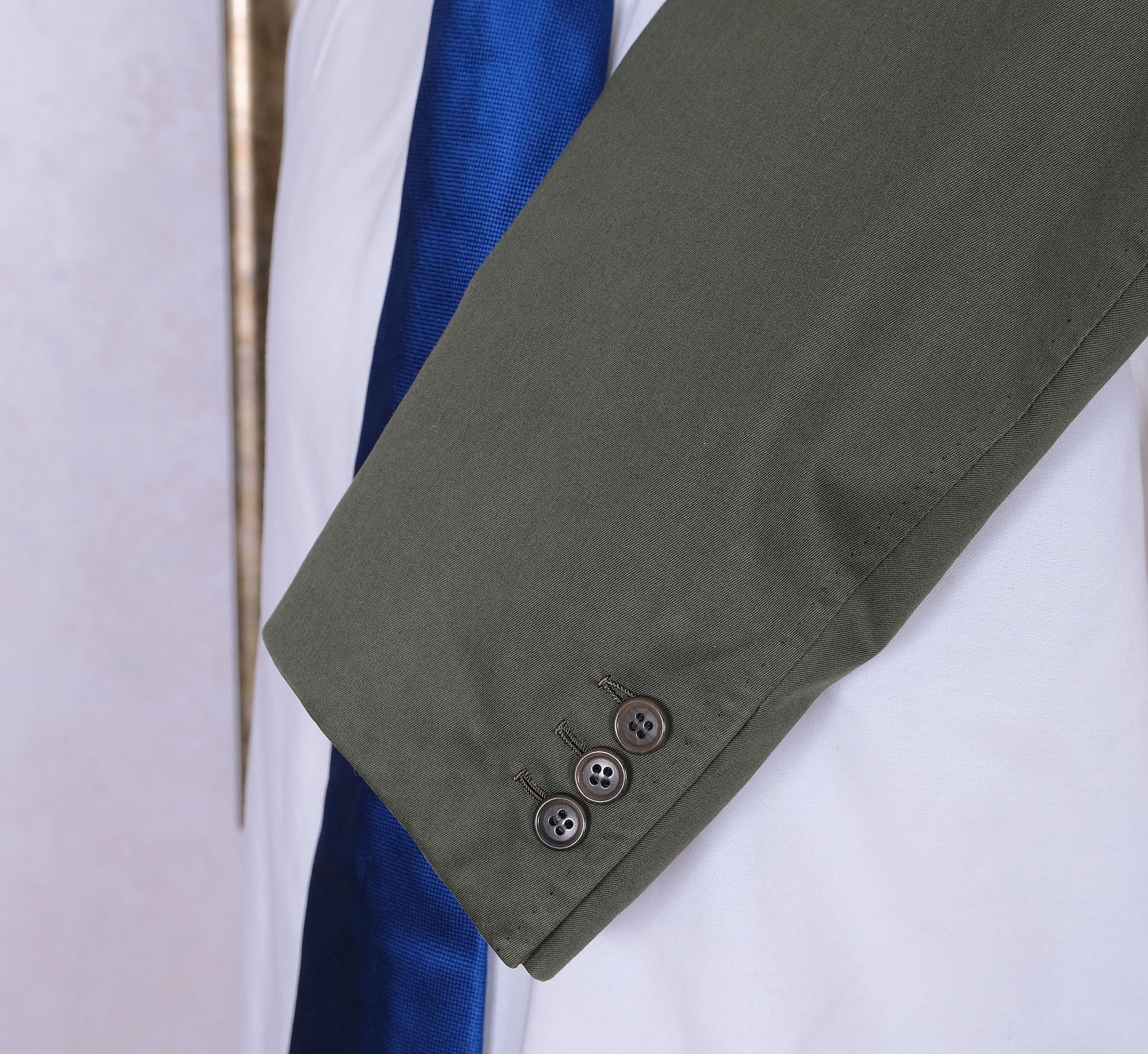 Vintage Caraceni, green jacket, size 36UK, for designer Valentino Size 36R - 7 Thumbnail