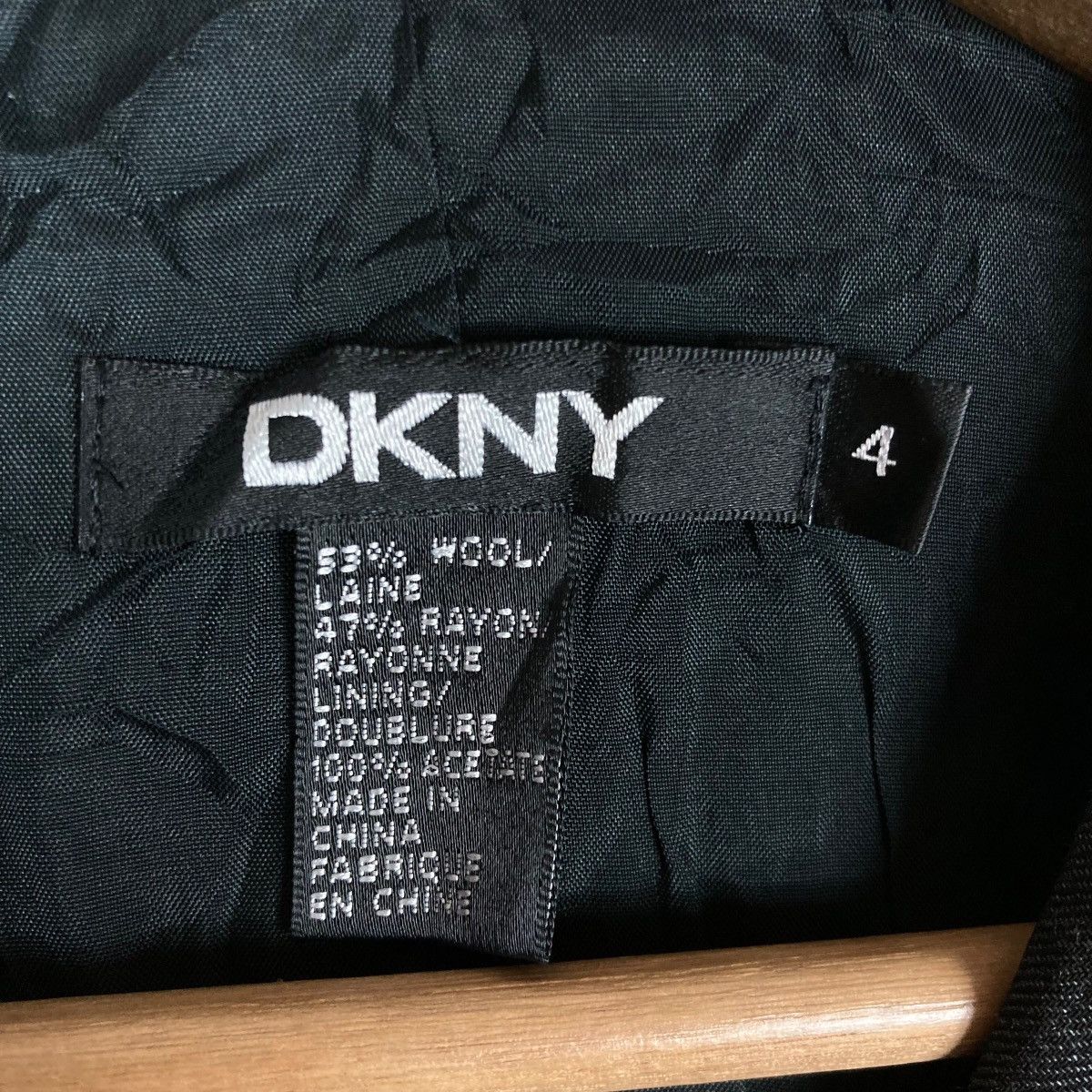 DKNY Vintage Donna Karen New York DKNY Flat Button Coat Blazer Size XS / US 0-2 / IT 36-38 - 5 Thumbnail