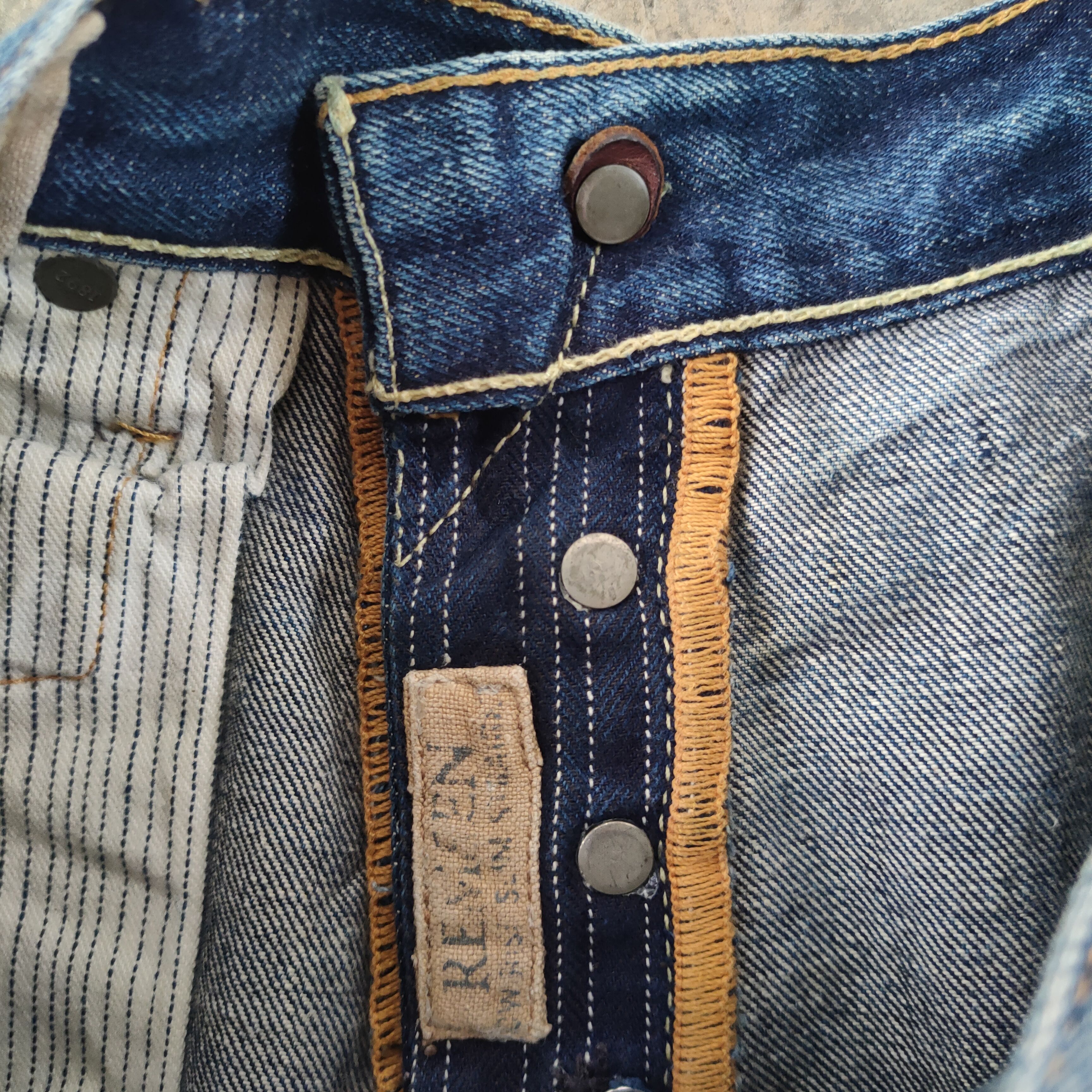 Abercrombie & Fitch VINTAGE ABERCROMBIE SELVEDGE DISTRESSED FADED JEANS PANTS Size US 33 - 17 Thumbnail