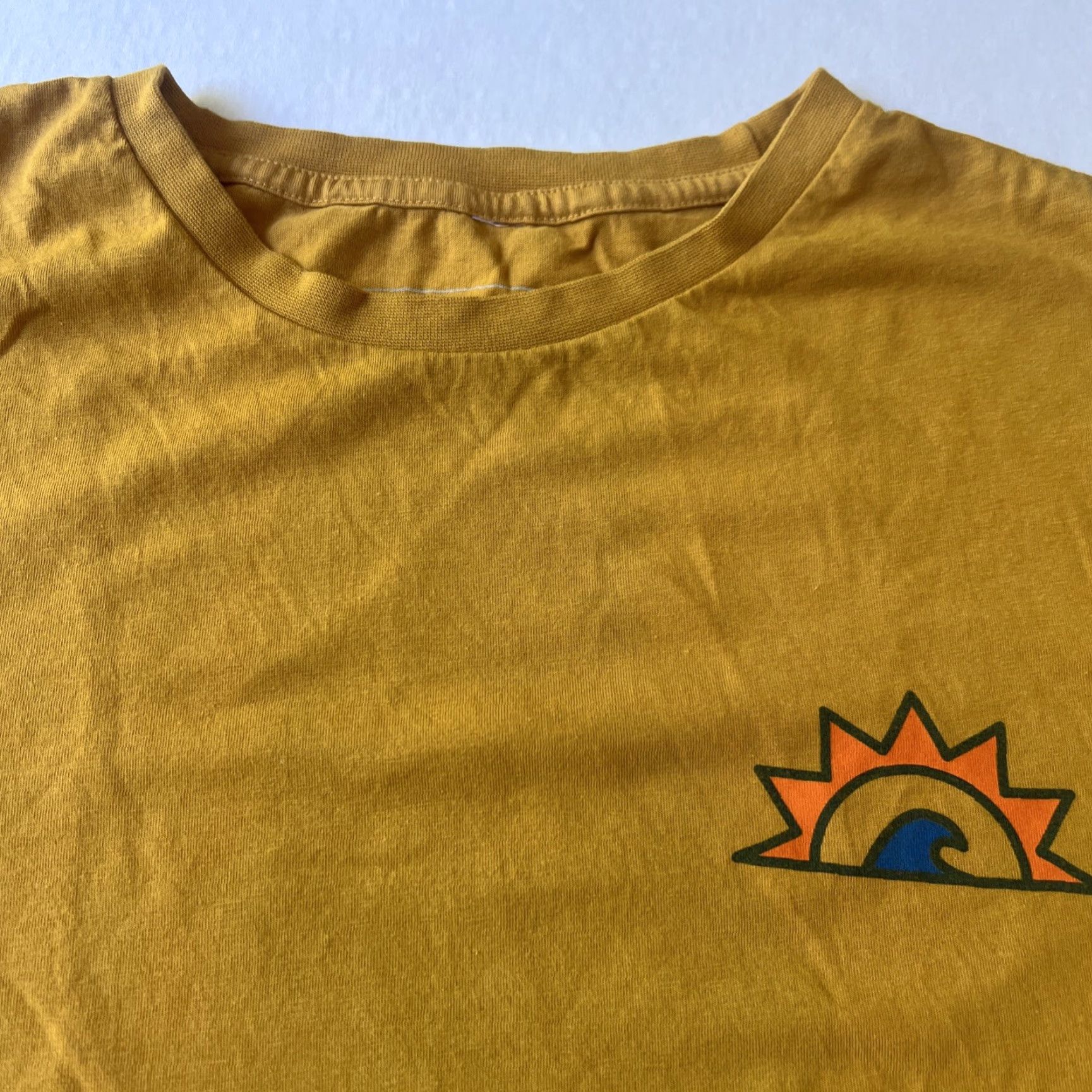 Vintage Surfrider Foundation Tee Shirt Surfer Coast Keeper Est. 1984 Yellow L Men Shirt Short Sleeve Crew Neck Graphic Print Size US L / EU 52-54 / 3 - 4 Thumbnail