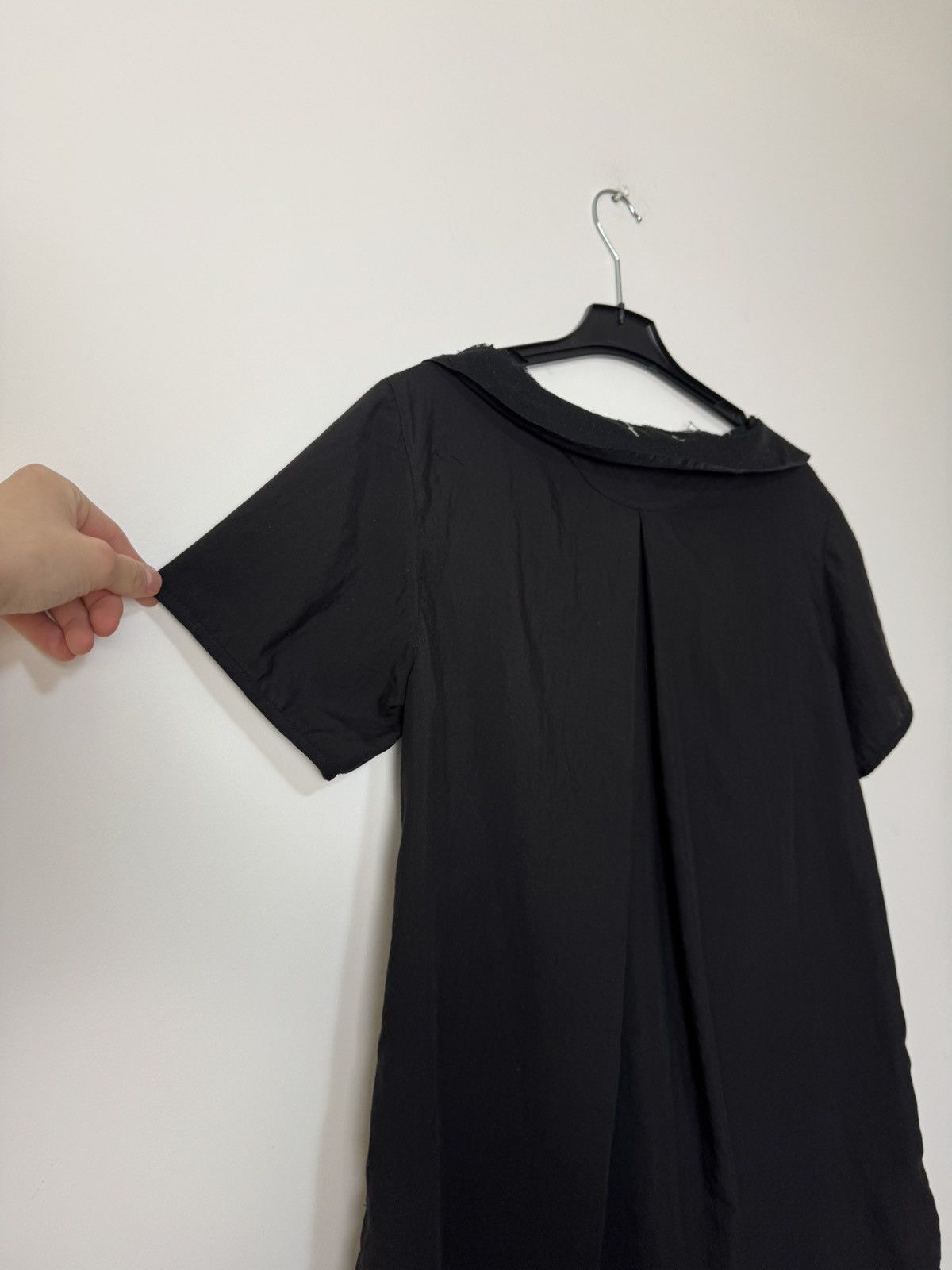 Acne Studios Vintage Acne Studios Black Avant Garde Frayed Collar Dress Size S / US 4 / IT 40 - 16 Thumbnail
