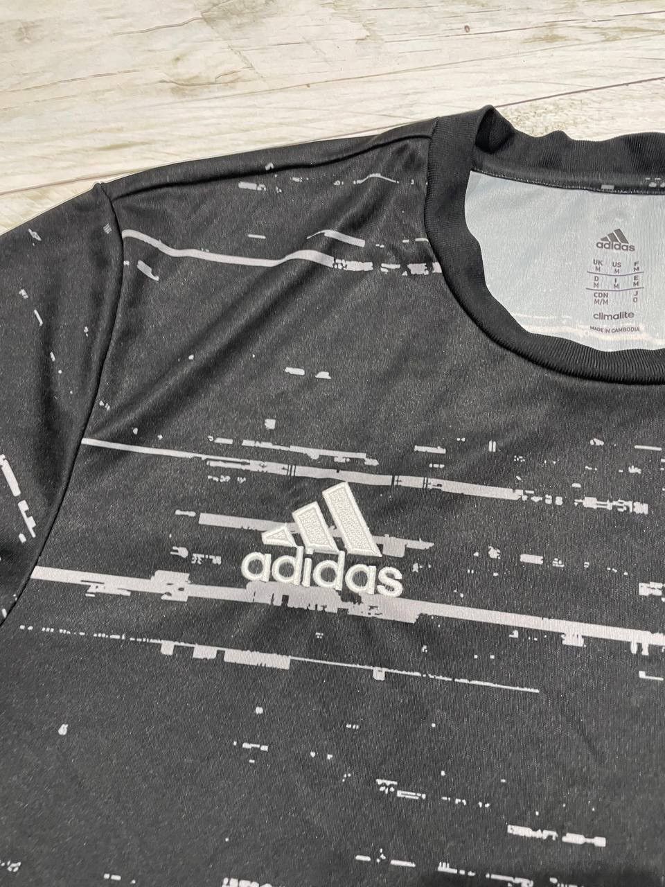 Adidas Adidas Juventus 2016 2017 Training Shirt Jersey Football Size US M / EU 48-50 / 2 - 5 Thumbnail