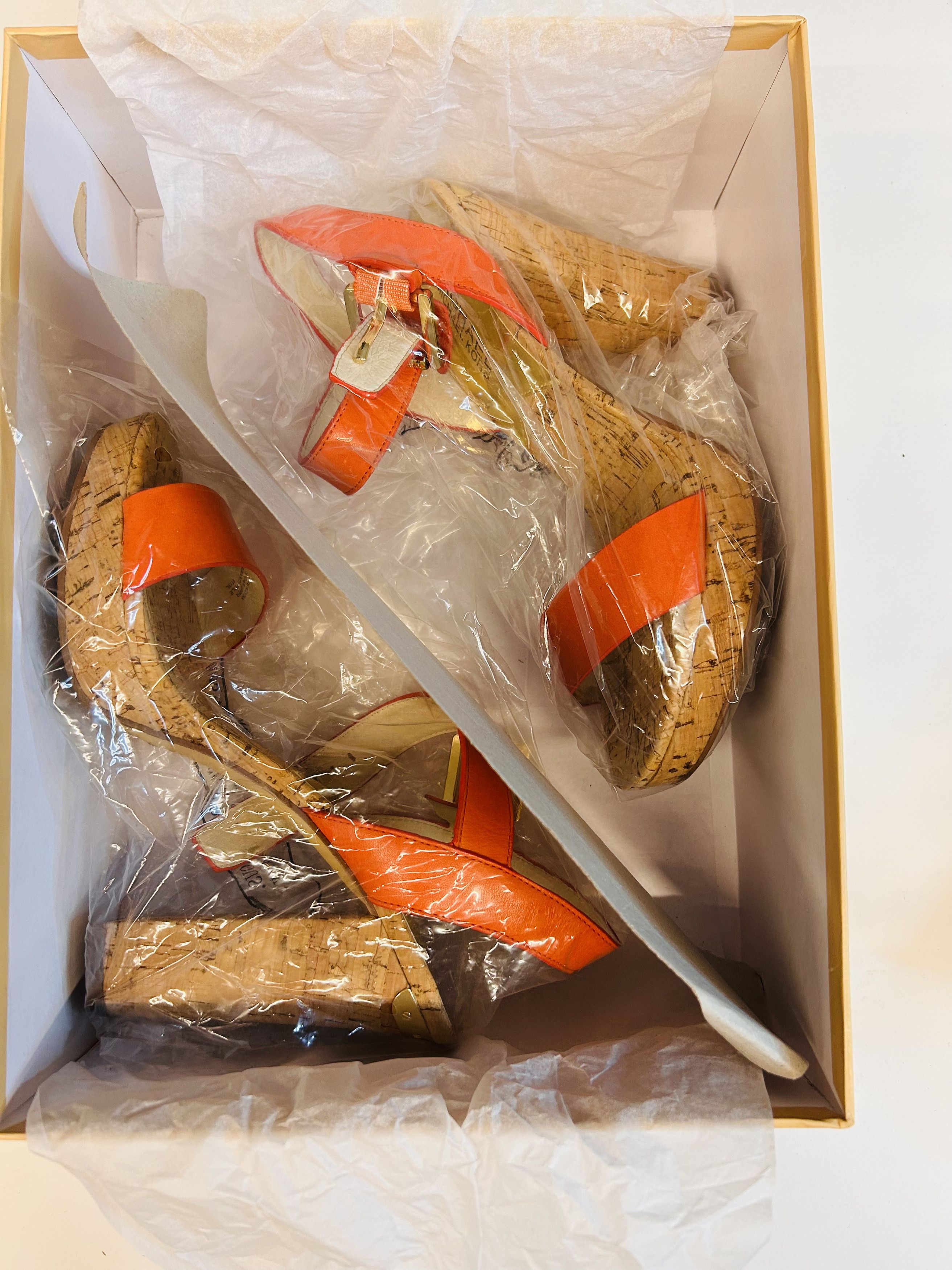 Michael Kors London Sandal (Mandarin) Size US 6 / IT 36 - 8 Thumbnail