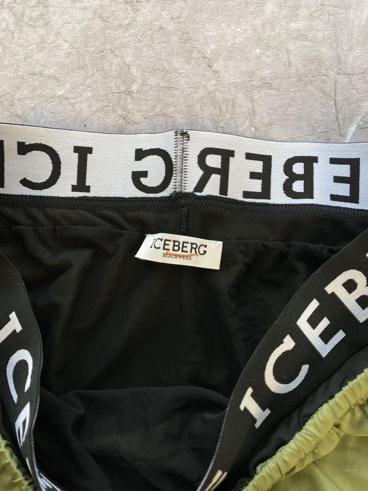 Iceberg × Vintage Rare Iceberg Beach Wear Big Logo Olive Shorts Size US 32 / EU 48 - 6 Thumbnail