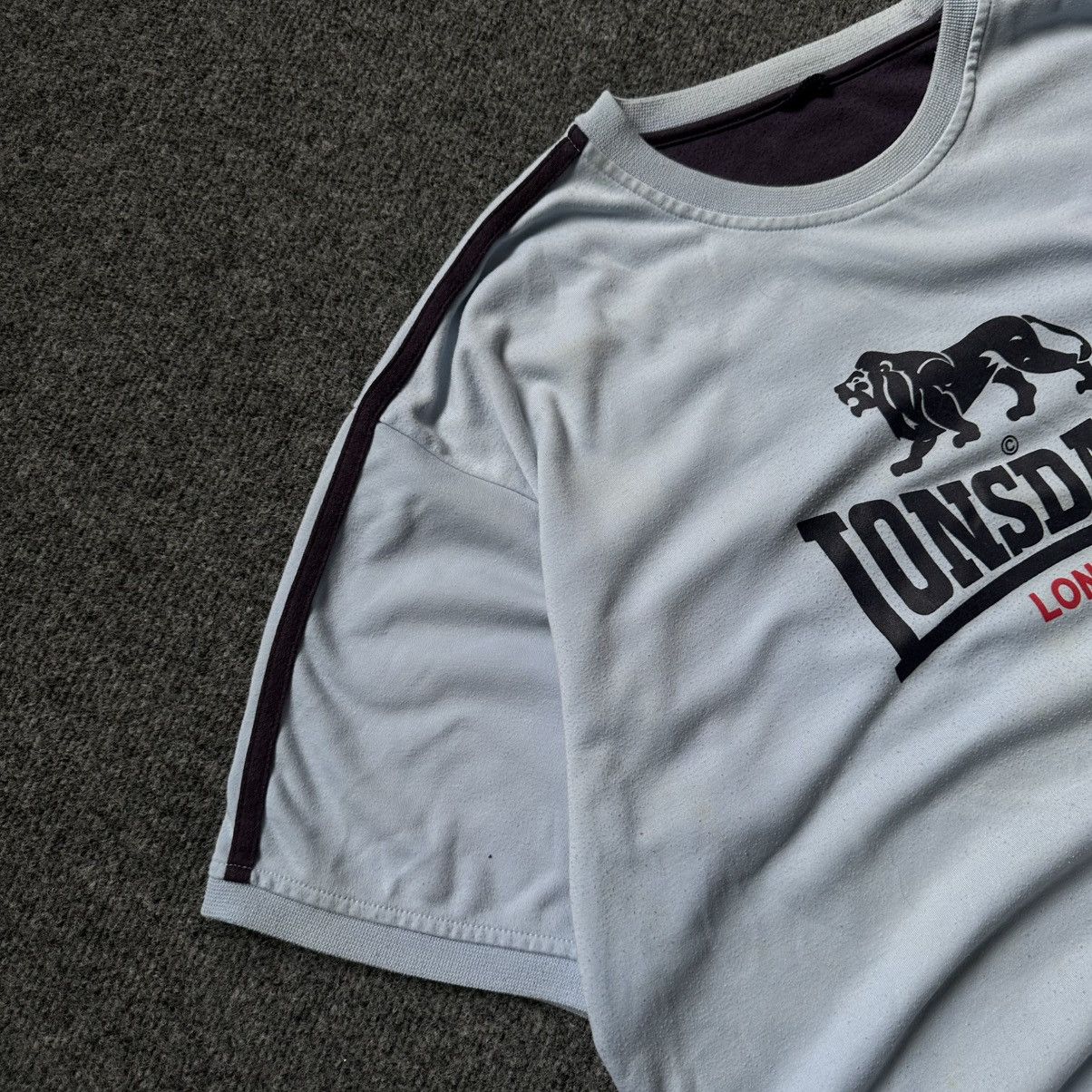 Lonsdale VTG Adult Lonsdale T-shirts Big Logo Size XL Y2K 00s USA Size US XL / EU 56 / 4 - 7 Thumbnail
