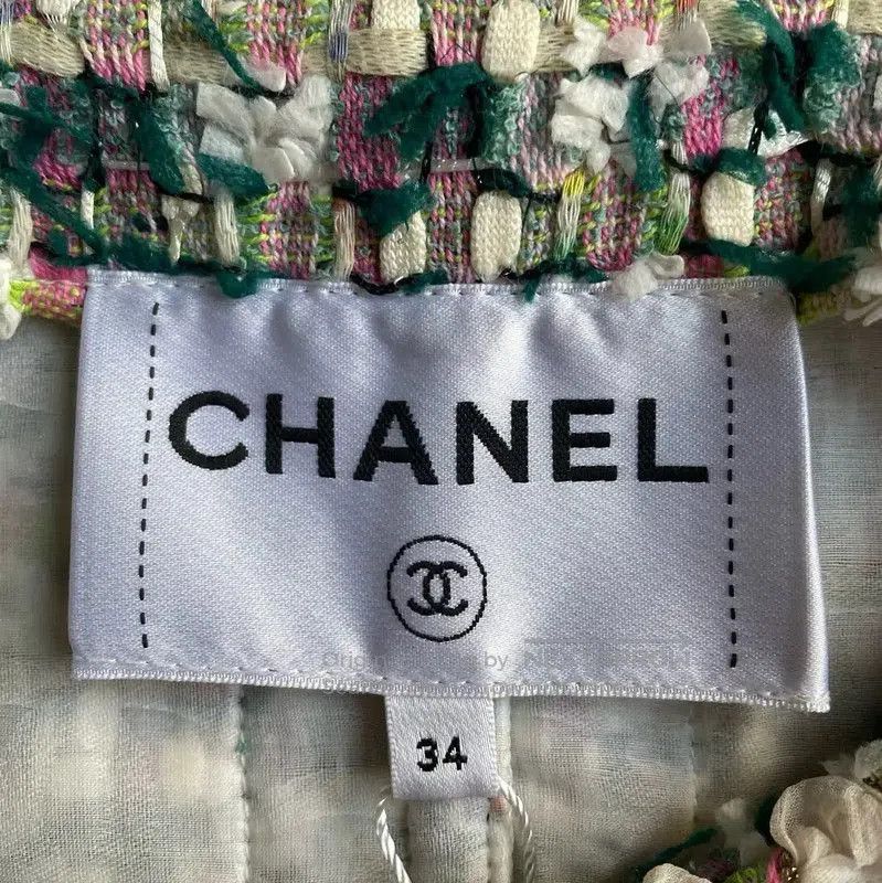 Chanel Chanel Green Women's Jacket Size XS . Size XS / US 0-2 / IT 36-38 - 3 Thumbnail