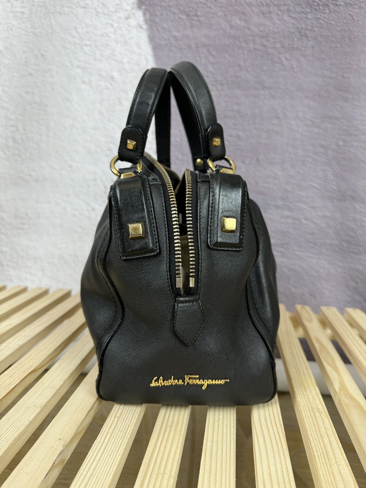Salvatore Ferragamo Salvatore Ferragamo black leather handbag AU-21/D321 Size ONE SIZE - 2 Thumbnail