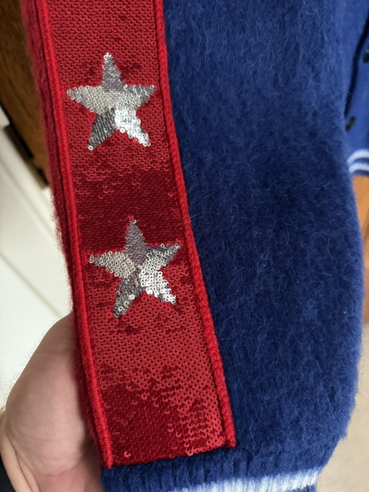 Celine $3.2k 🤑 SS23 Celine embellished sequin star cardigan alpaca Size US M / EU 48-50 / 2 - 17 Thumbnail