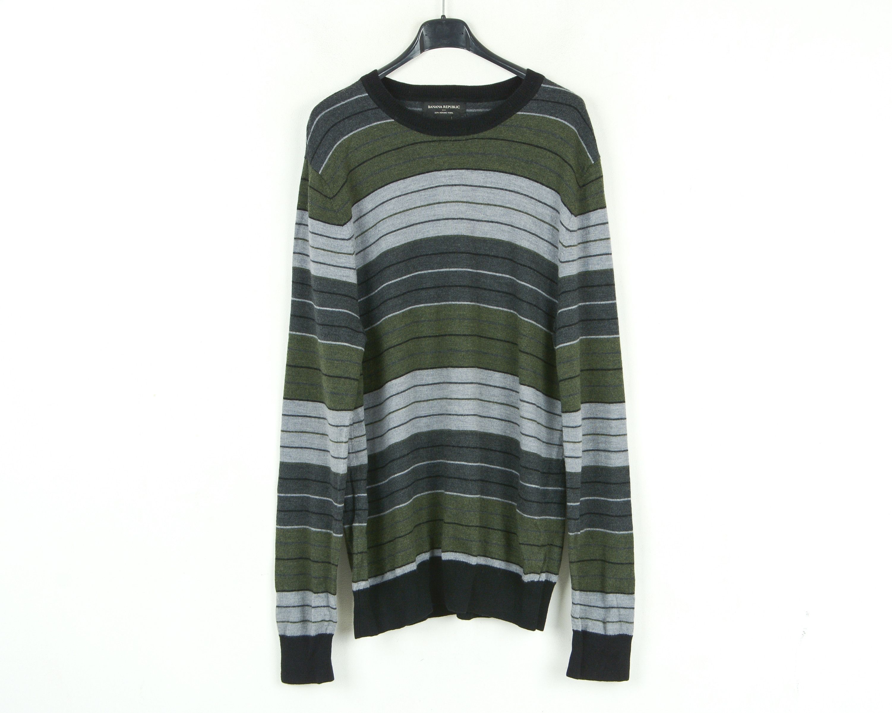 Banana Republic 100% Merino Wool Knit Sweater M Jumper Pullover Crew Neck Size US M / EU 48-50 / 2 - 1 Thumbnail