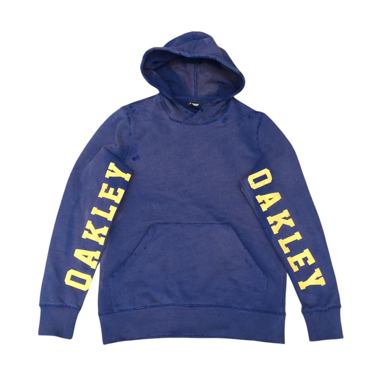 Oakley Vintage Oakley Distressed Sunfaded Pullover Hoodies Size US S / EU 44-46 / 1 - 1 Thumbnail