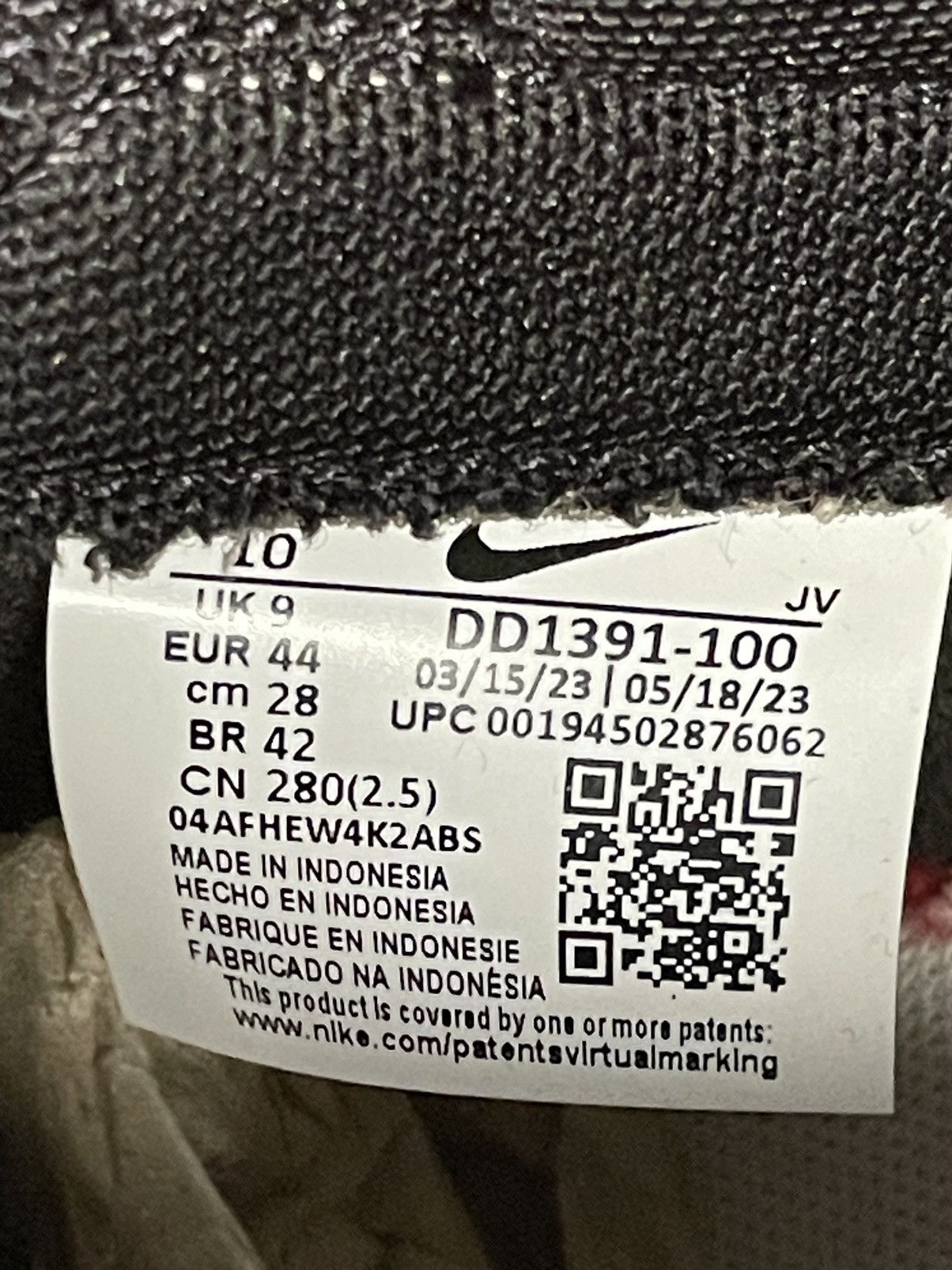 Nike Nike Dunk Low Panda Size US 10 / EU 43 - 11 Thumbnail