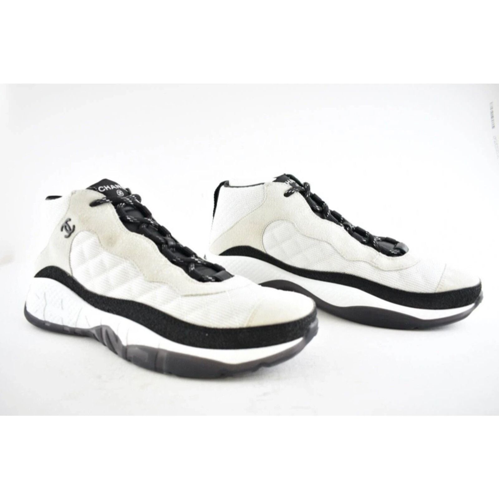 Chanel Chanel Suede White Lace Up Mid Top Trainer Sneaker 44 11 Size US 11 / EU 44 - 4 Thumbnail
