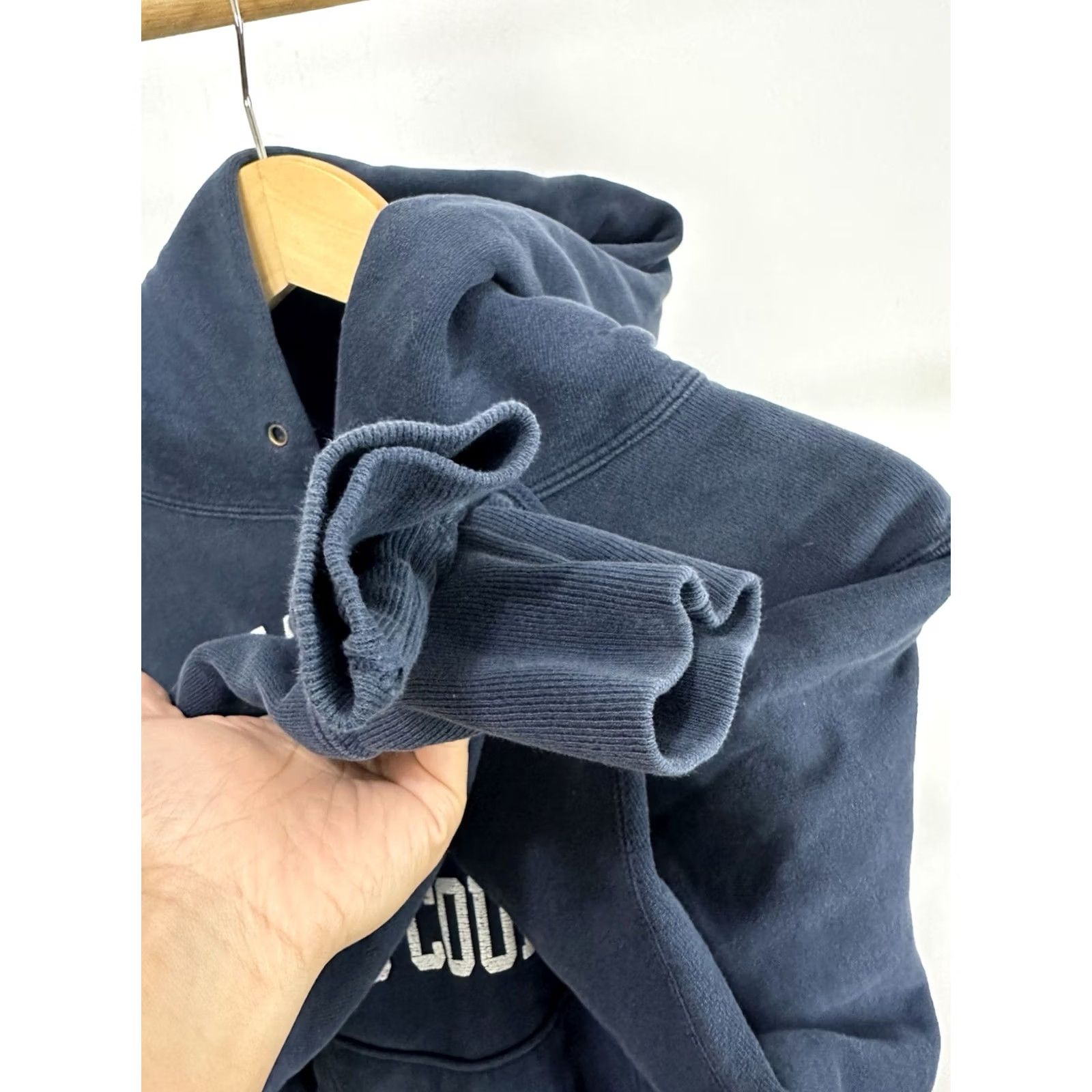 Champion VTG 90s Copiague MS Cross Country Champion Champion Hoodie Sweatshirt Size M Blue Mens Pullover Size US M / EU 48-50 / 2 - 7 Thumbnail