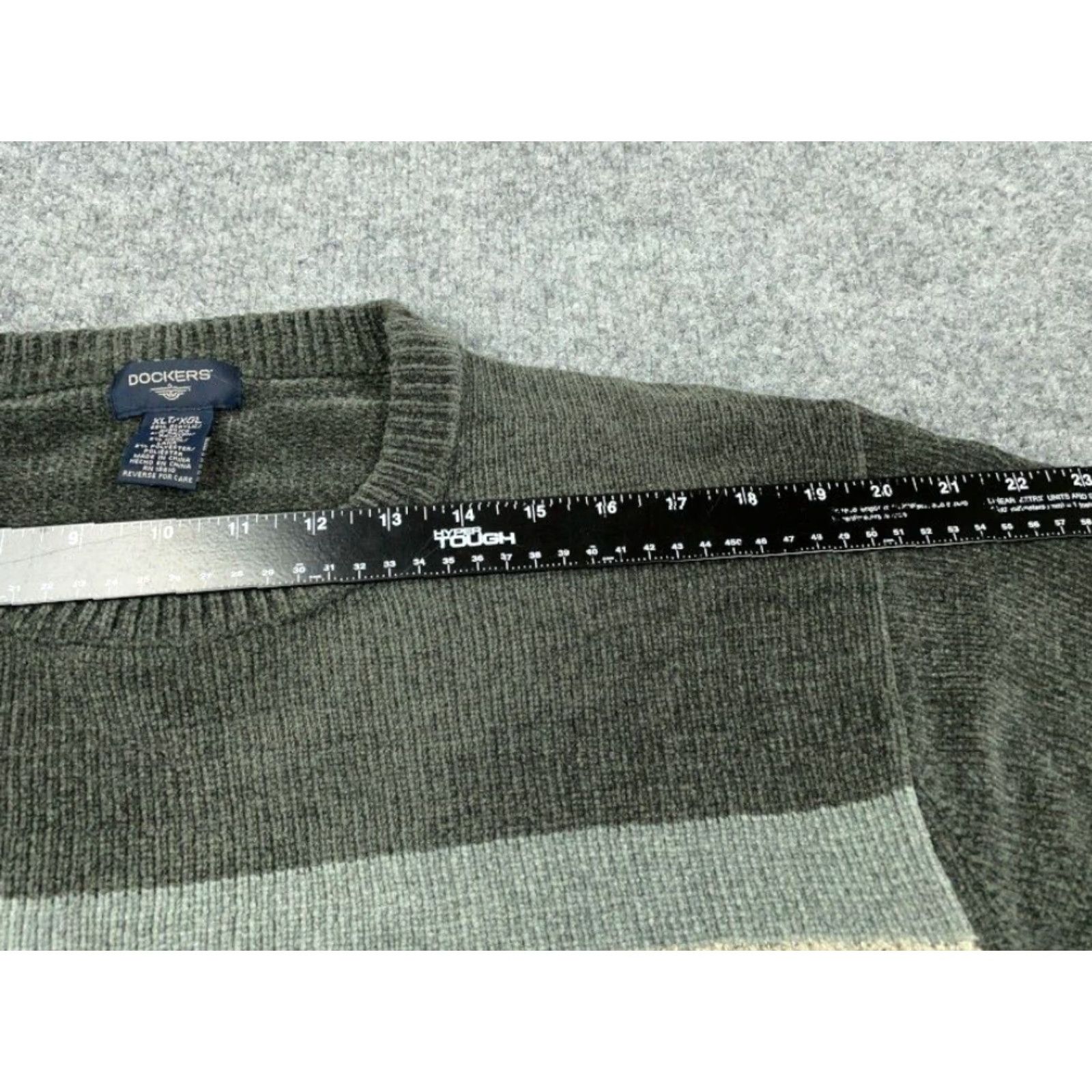 Dockers VINTAGE Dockers Sweater Adult XL Tall Gray Geometric Pattern Lightweight Pullover Crew Neck Knit 90s Dad Retro Mens Size US XL / EU 56 / 4 - 5 Thumbnail
