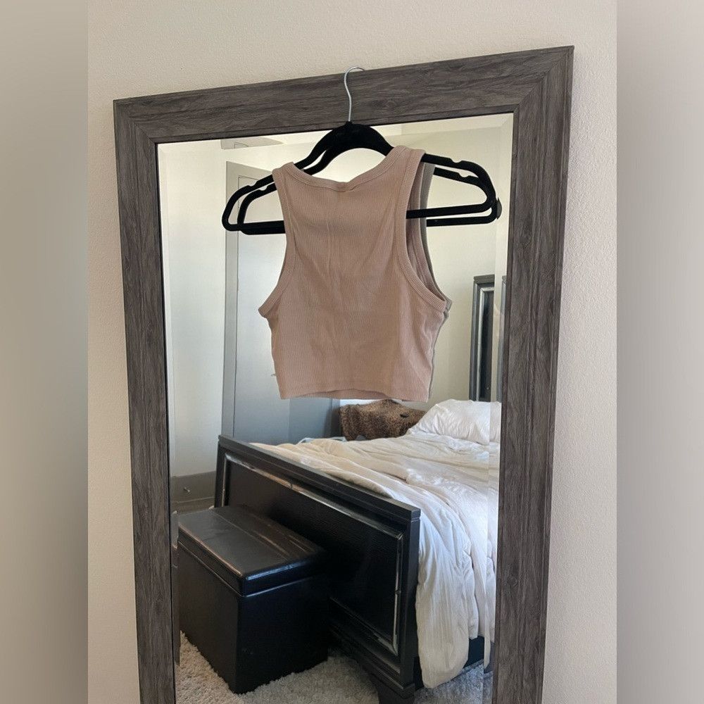 H&M H&M tan high neck crop top Size M / US 6-8 / IT 42-44 - 3 Thumbnail