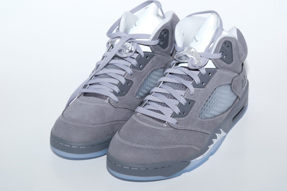Jordan Brand Brand New Jordan 5 Wolf Grey size 12 US In Hand Ships Today Size US 12 / EU 45 - 1 Thumbnail
