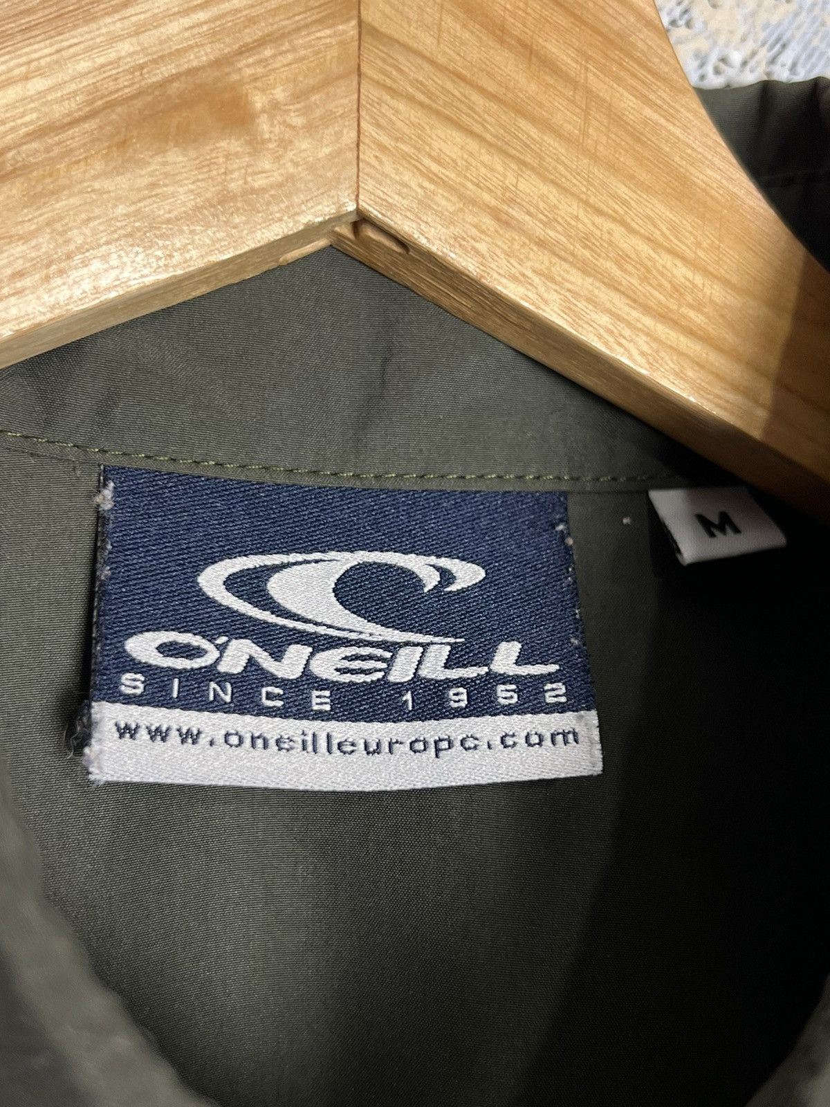 O'Neill × Vintage Vintage O’Neil Surf Y2K Nylon Button Up Logo Shirt Size M Size US M / EU 48-50 / 2 - 3 Thumbnail