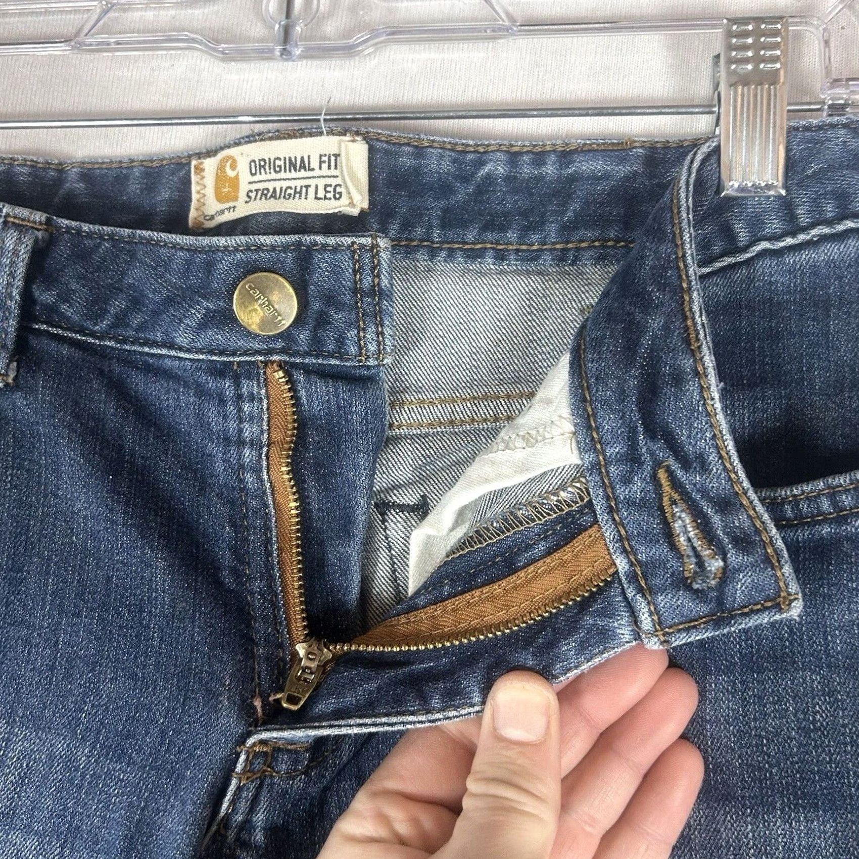 Carhartt Carhartt Jeans Womens 6 Short Blue Denim 6S STAINED Straight Jeans Carhartt Original Fit 5-Pocket Womens Size 28" / US 6 / IT 42 - 3 Thumbnail