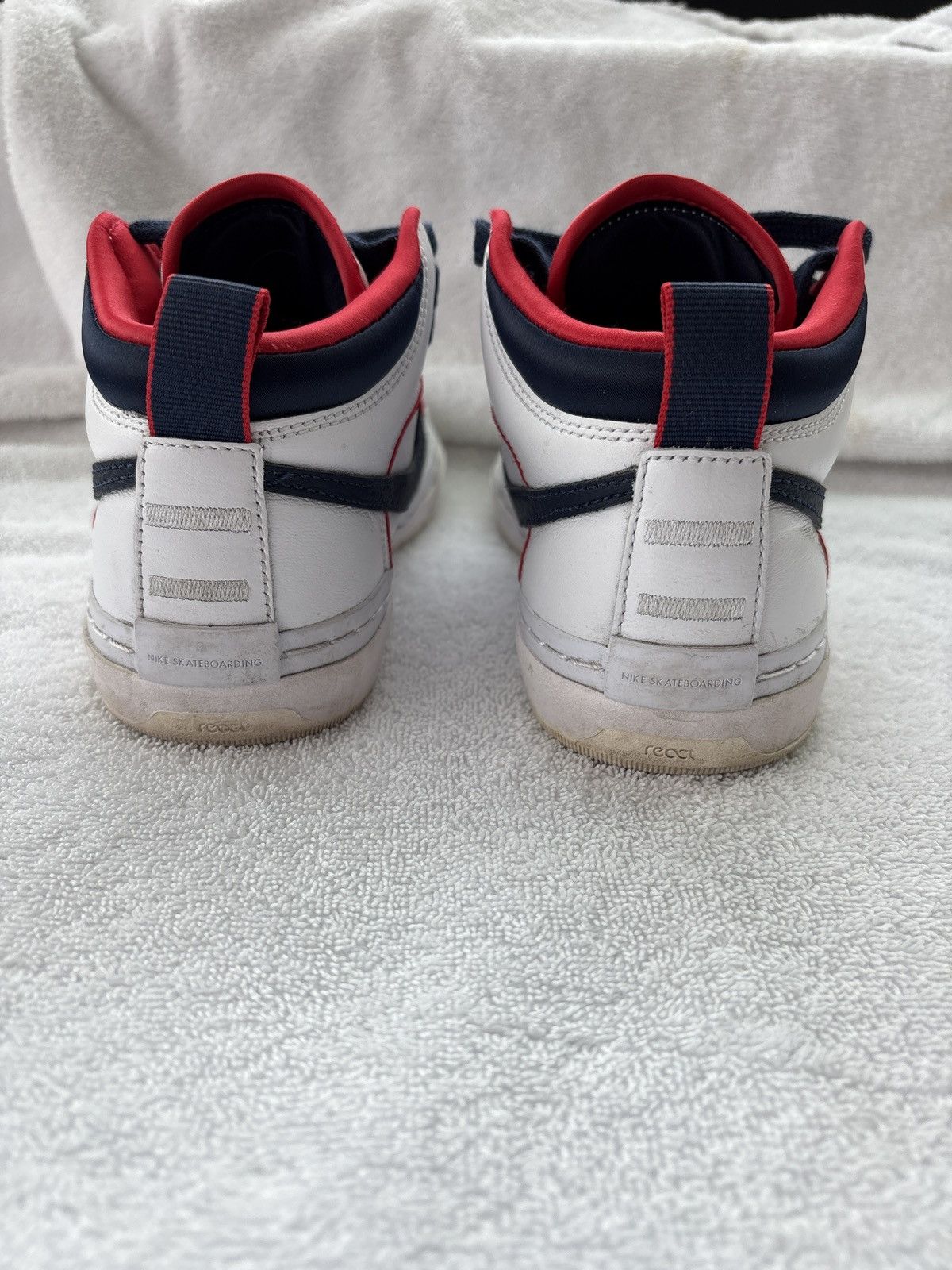 Nike NIKE SB REACT Leo PRM Size US 5 / EU 37 - 5 Thumbnail