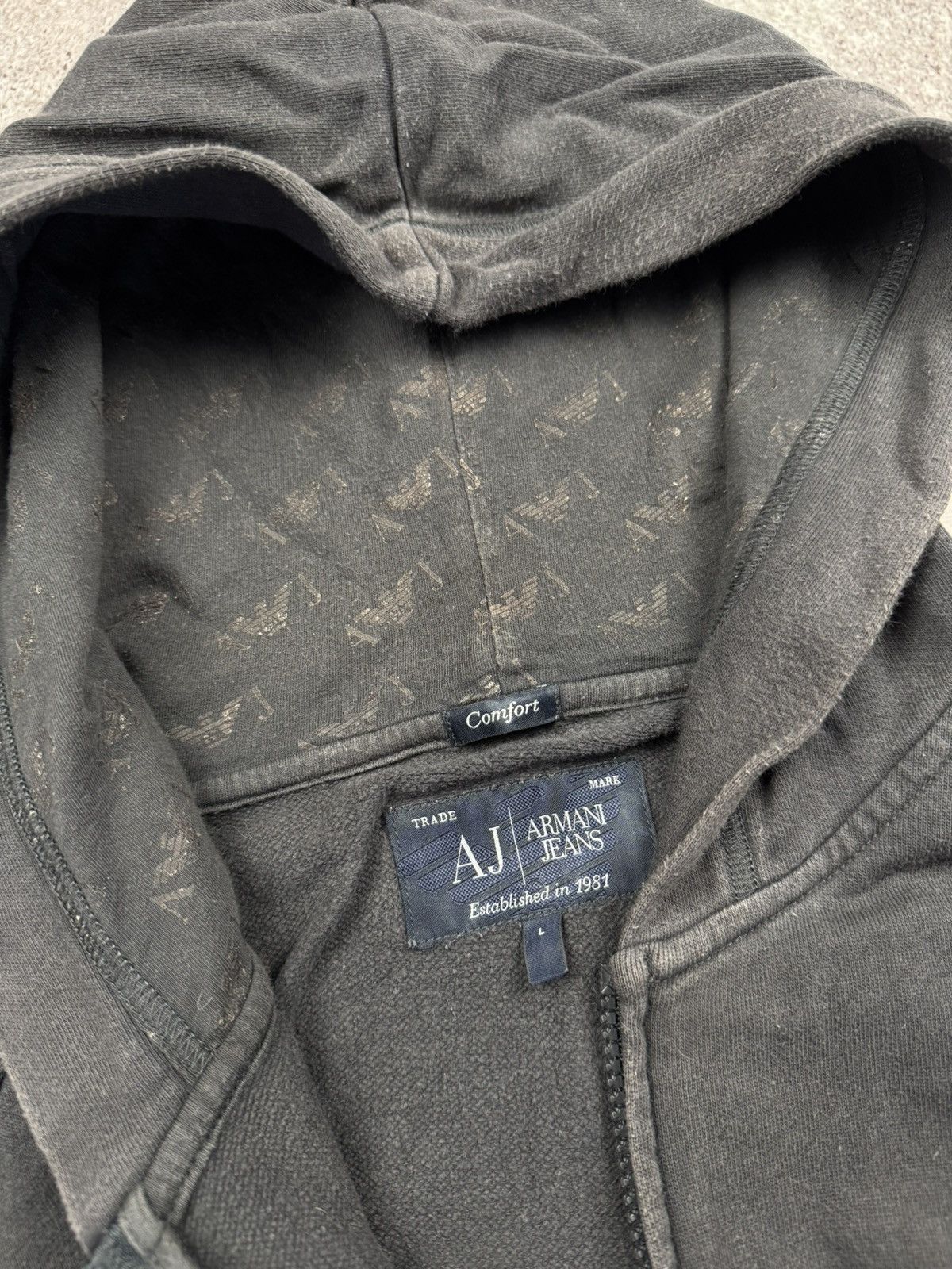Armani Vintage Armani Jeans Y2K Faded Zip Hoodie Avant Garde Japan Size US L / EU 52-54 / 3 - 7 Thumbnail